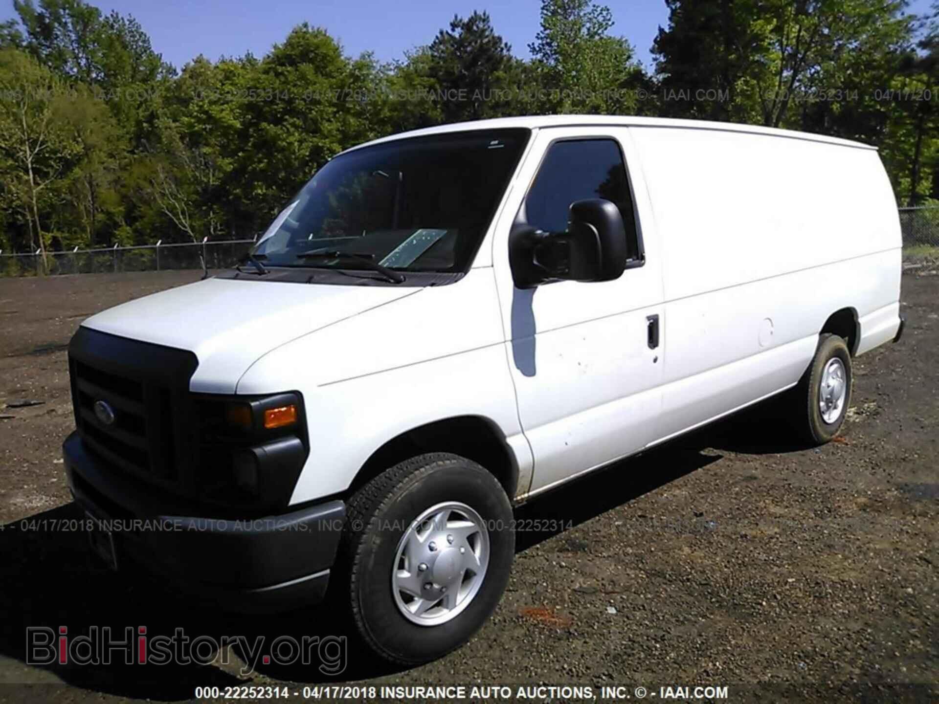 2012 Ford Econoline - VIN: 1FTSS3EL9CDA12572 - Фото 2
