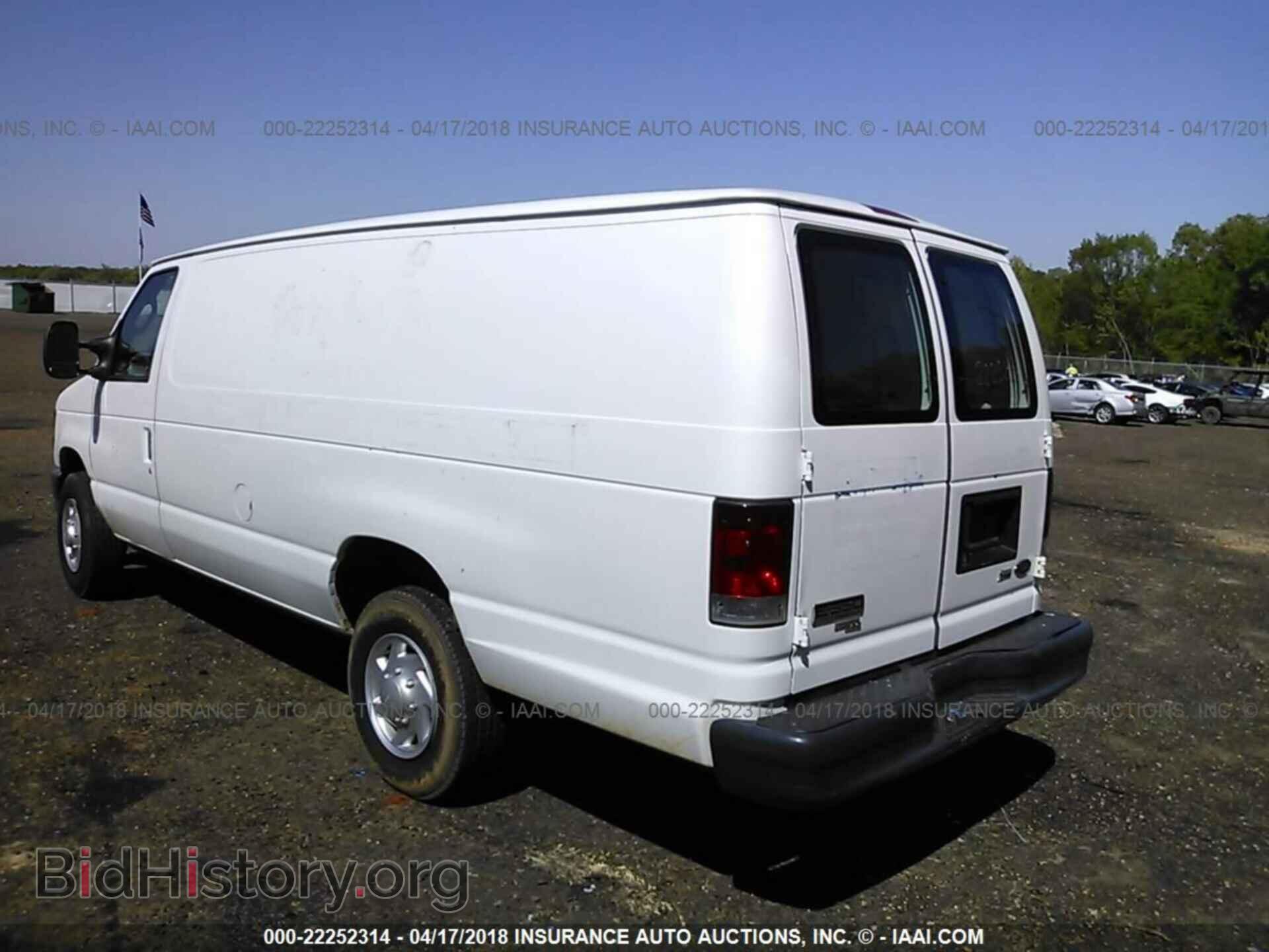 2012 Ford Econoline - VIN: 1FTSS3EL9CDA12572 - Фото 3