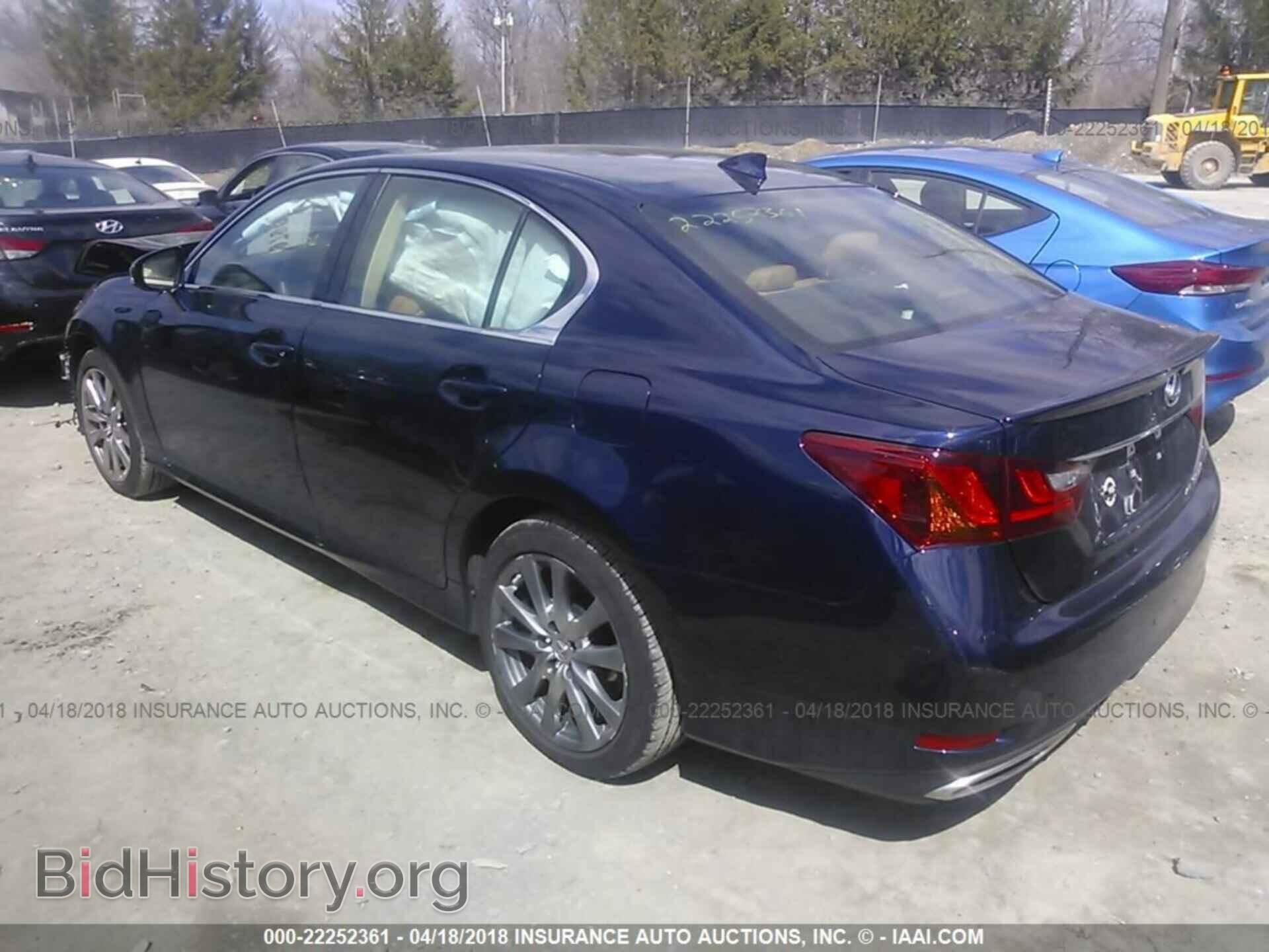 2015 Lexus Gs - VIN: JTHCE1BL8FA001040 - Photo 3
