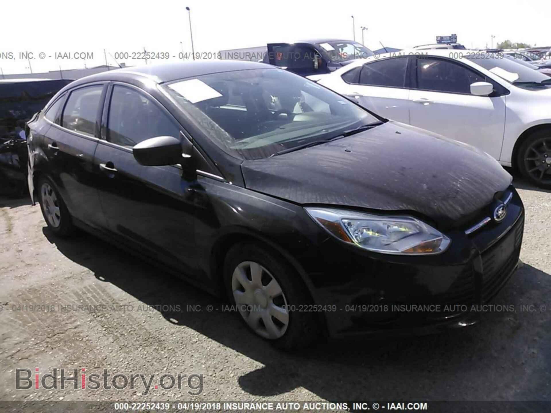 Photo 1FADP3E22EL246617 - Ford Focus 2014