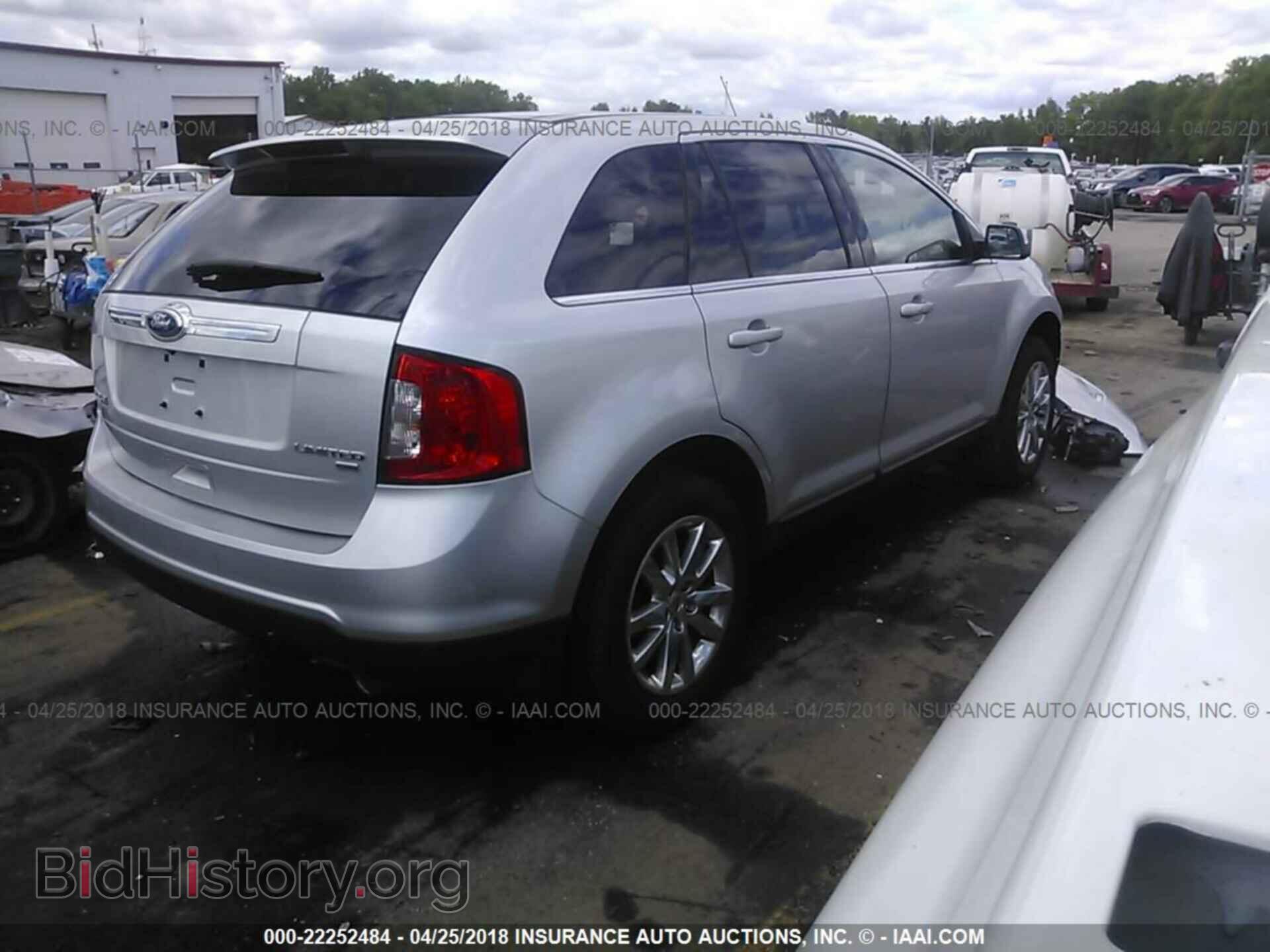 2011 Ford Edge - VIN: 2FMDK4KC3BBB65371 - Photo 4