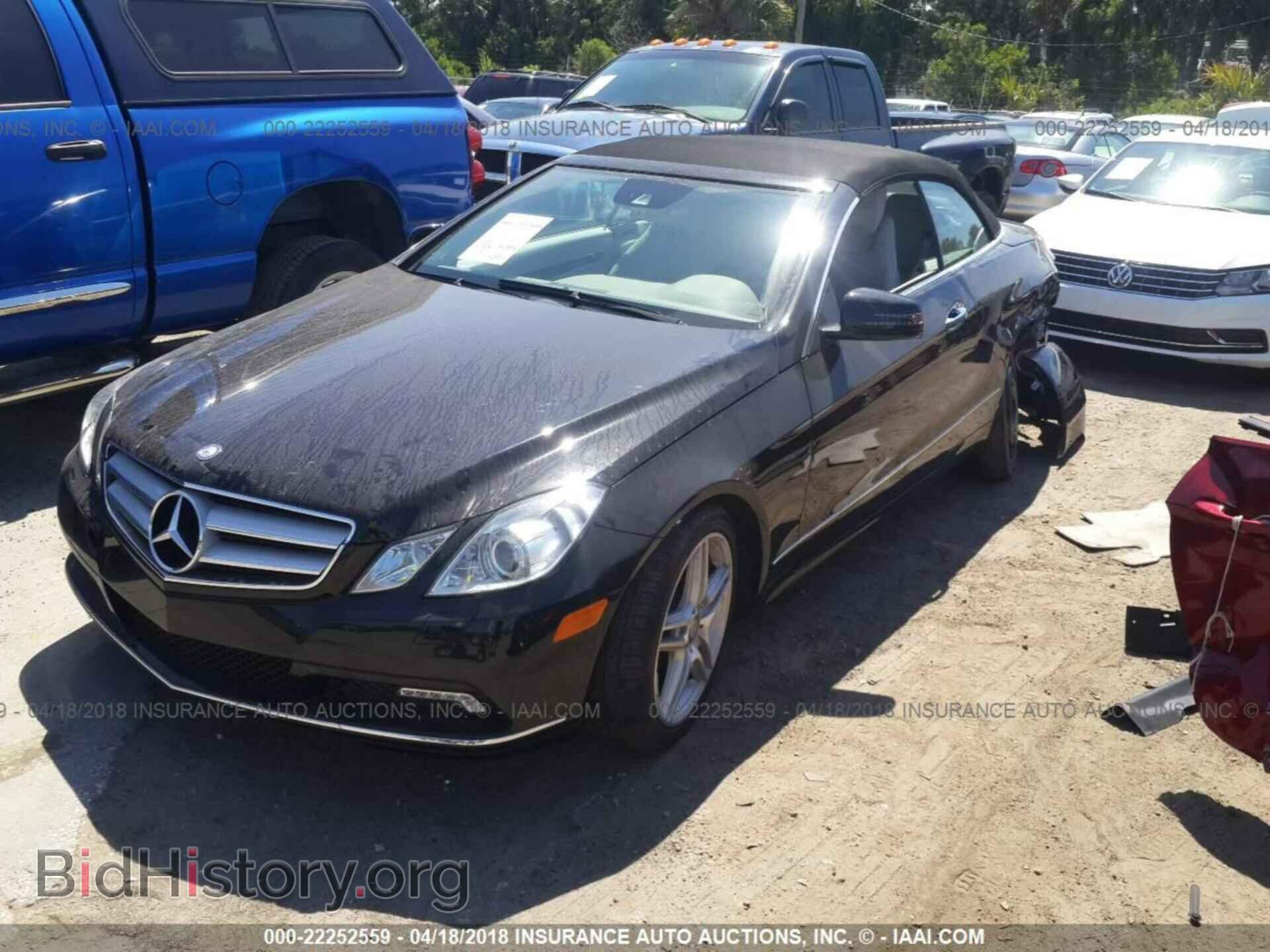 2011 Mercedes-benz E - VIN: WDDKK5GFXBF097465 - Фото 2