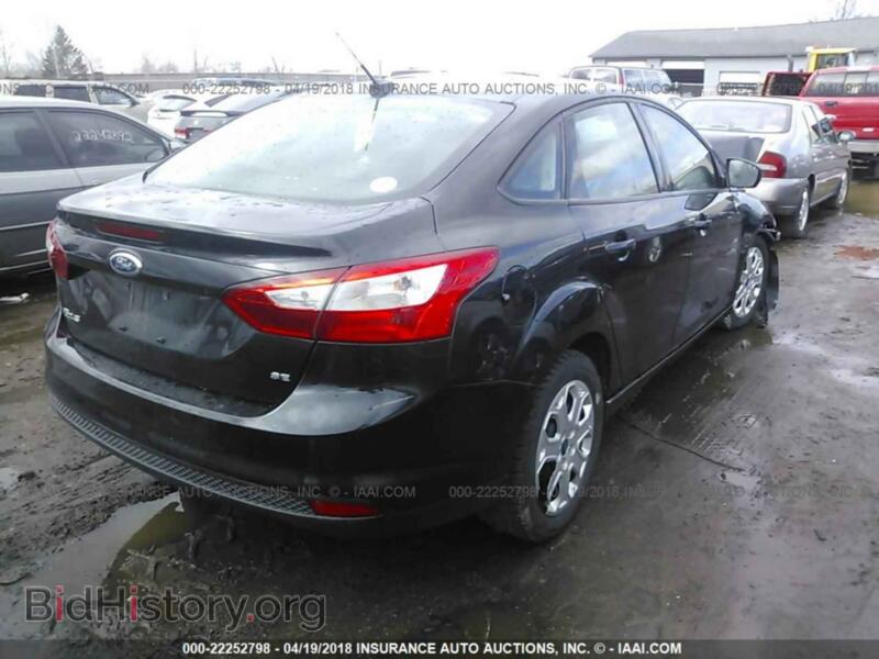 2012 Ford FOCUS (VIN 1FAHP3F22CL164335) — фото 4 из 10