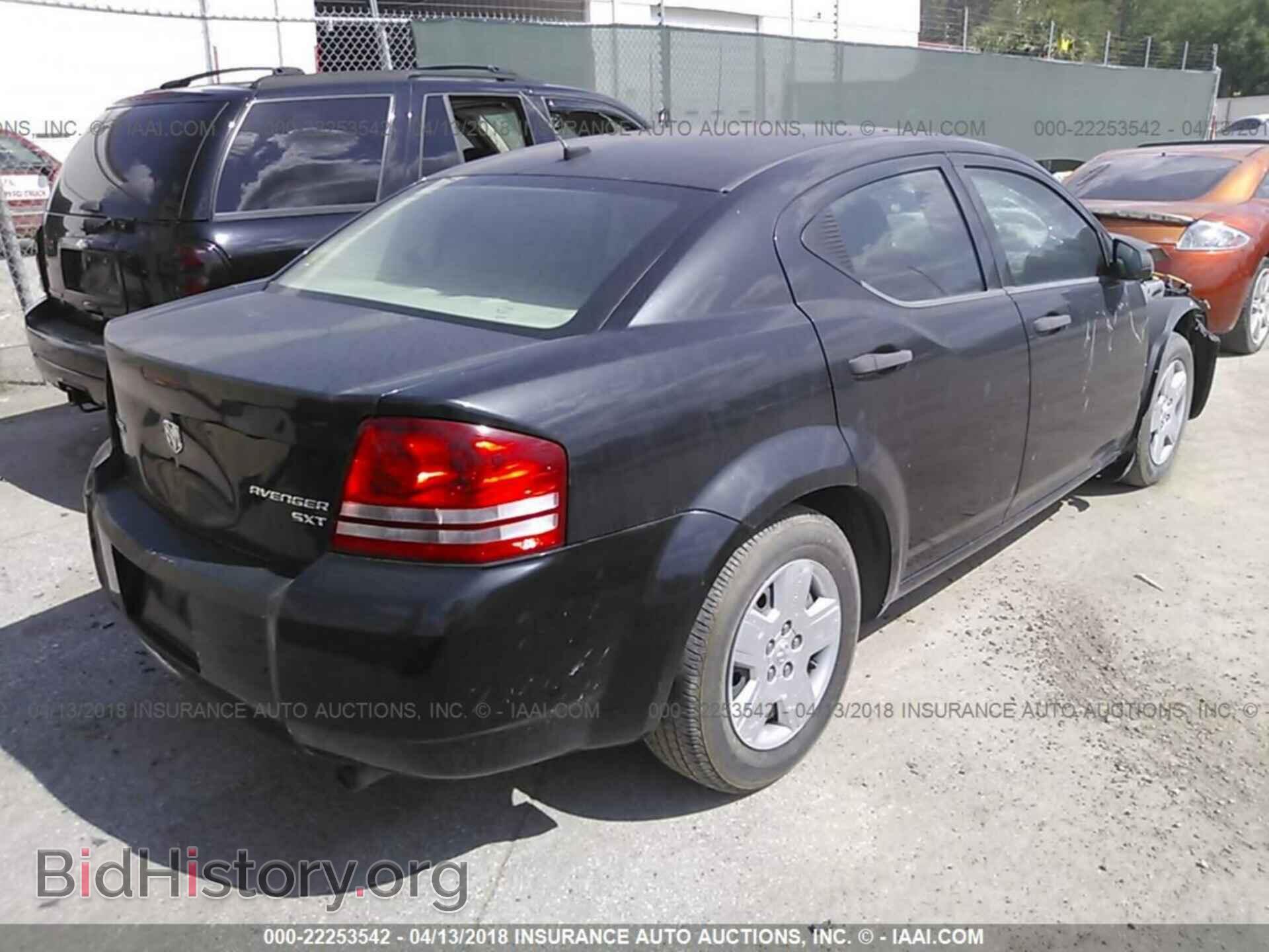 2010 DODGE AVENGER - VIN: 1B3CC4FB3AN200610 - Photo 4