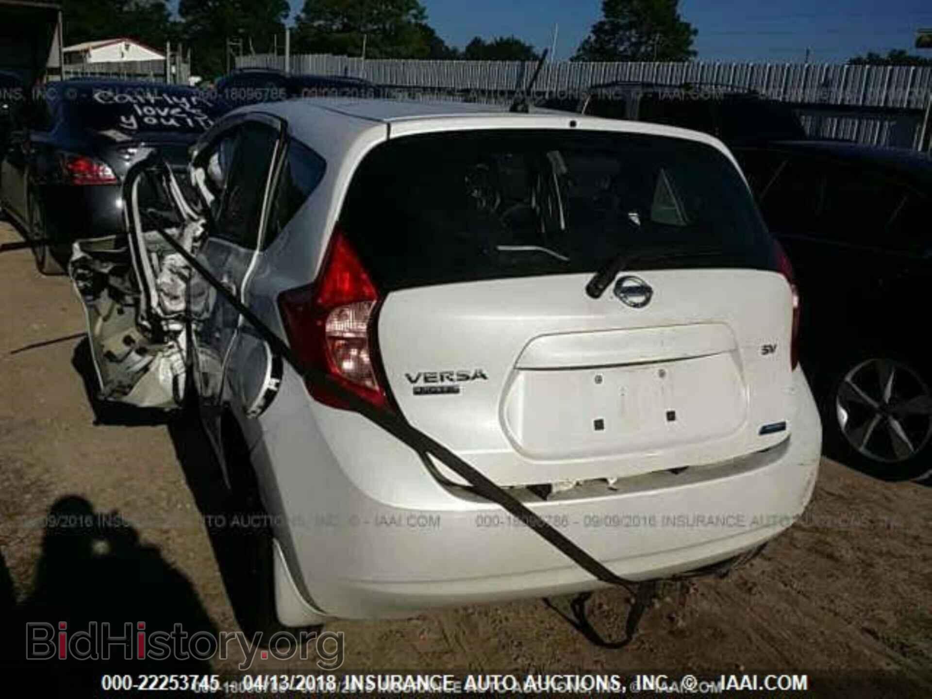 2015 Nissan Versa note - VIN: 3N1CE2CP5FL442564 - Photo 3