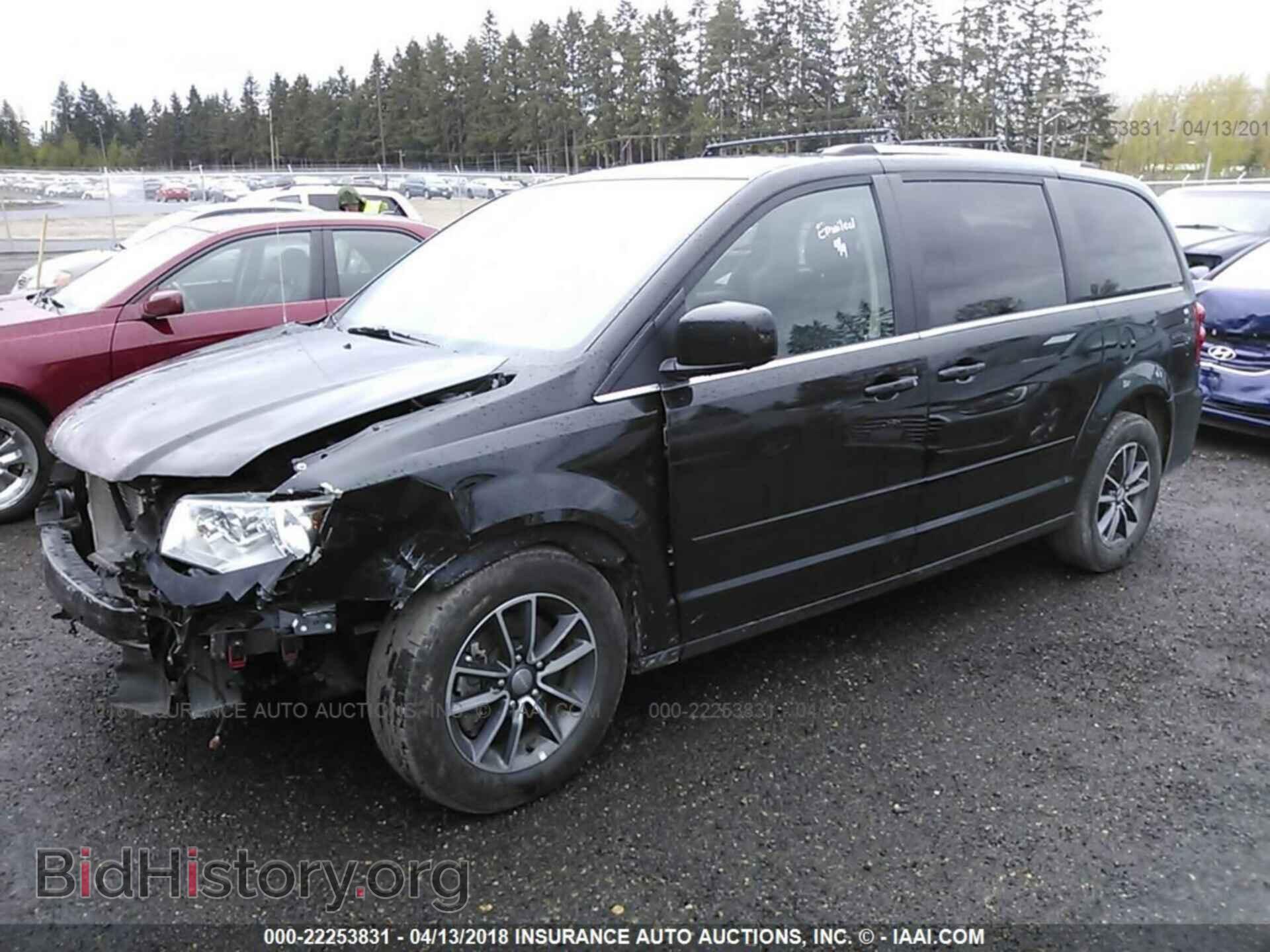 2017 Dodge Grand caravan - VIN: 2C4RDGCG5HR574429 - Фото 2