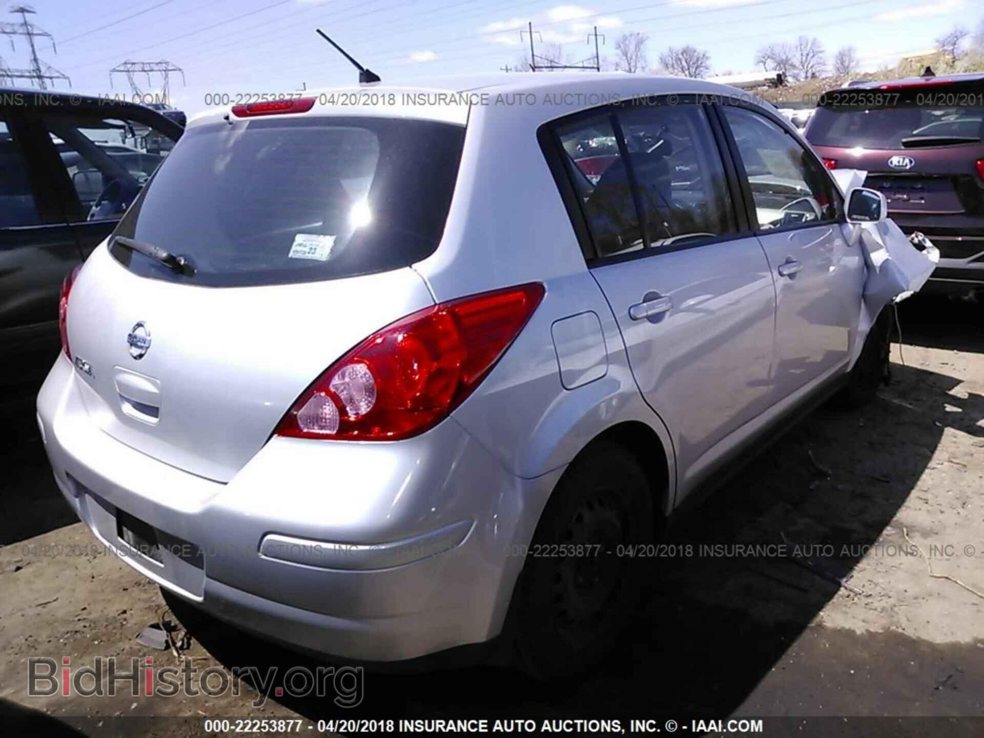 2011 Nissan Versa - VIN: 3N1BC1CP7BL502415 - Фото 4