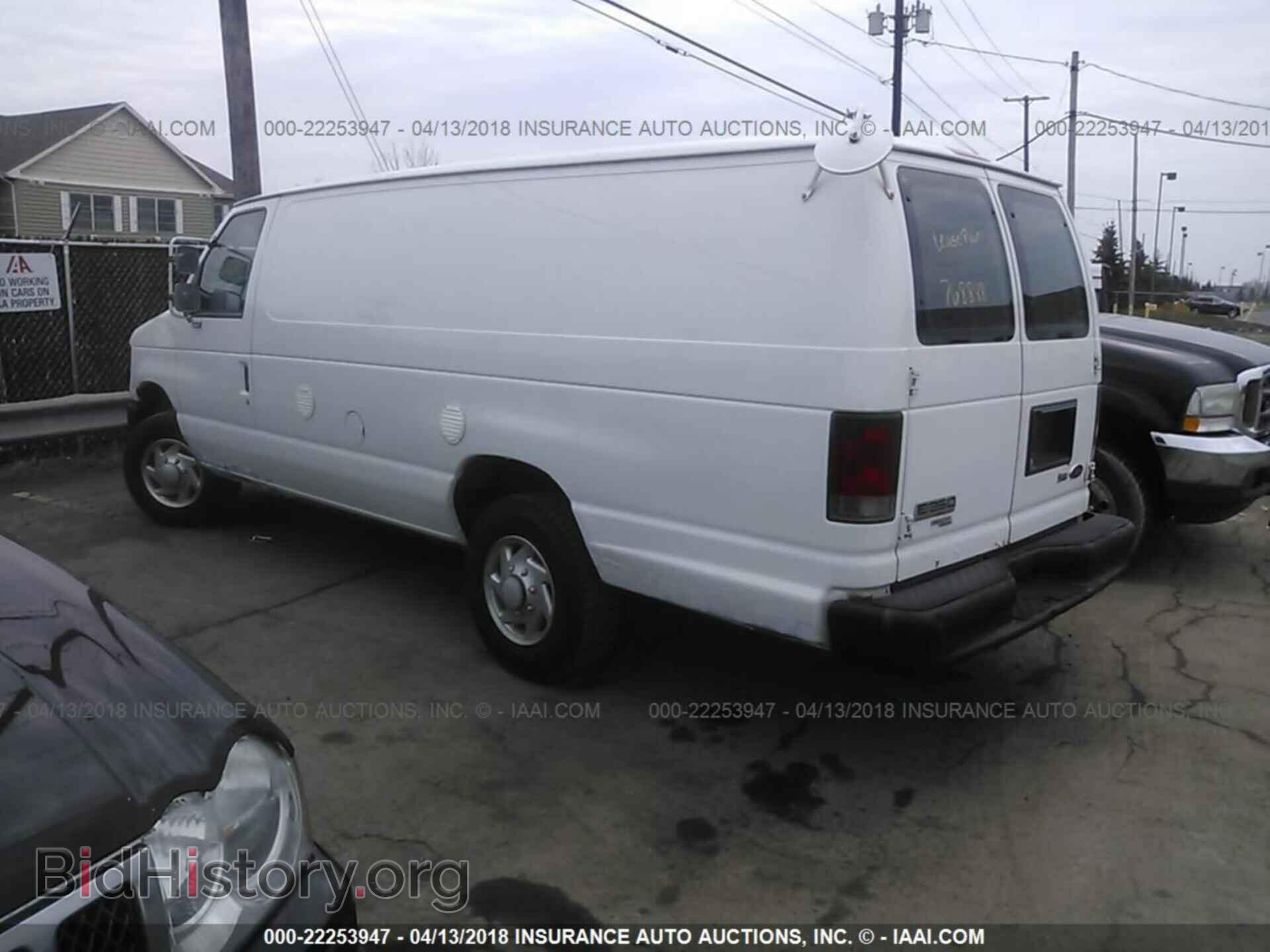 2012 Ford Econoline - VIN: 1FDSS3EL2CDA27281 - Фото 3