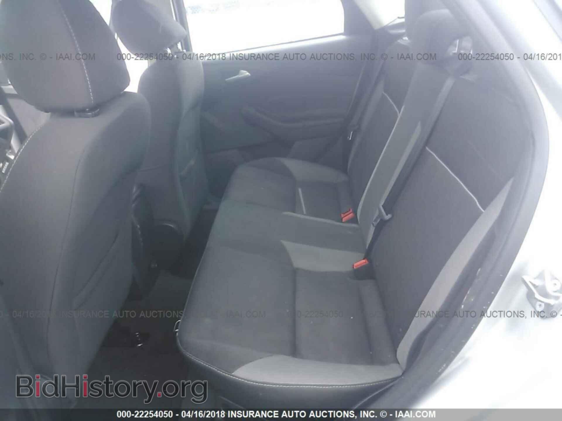 2014 Ford Focus - VIN: 1FADP3F24EL388448 - Фото 8