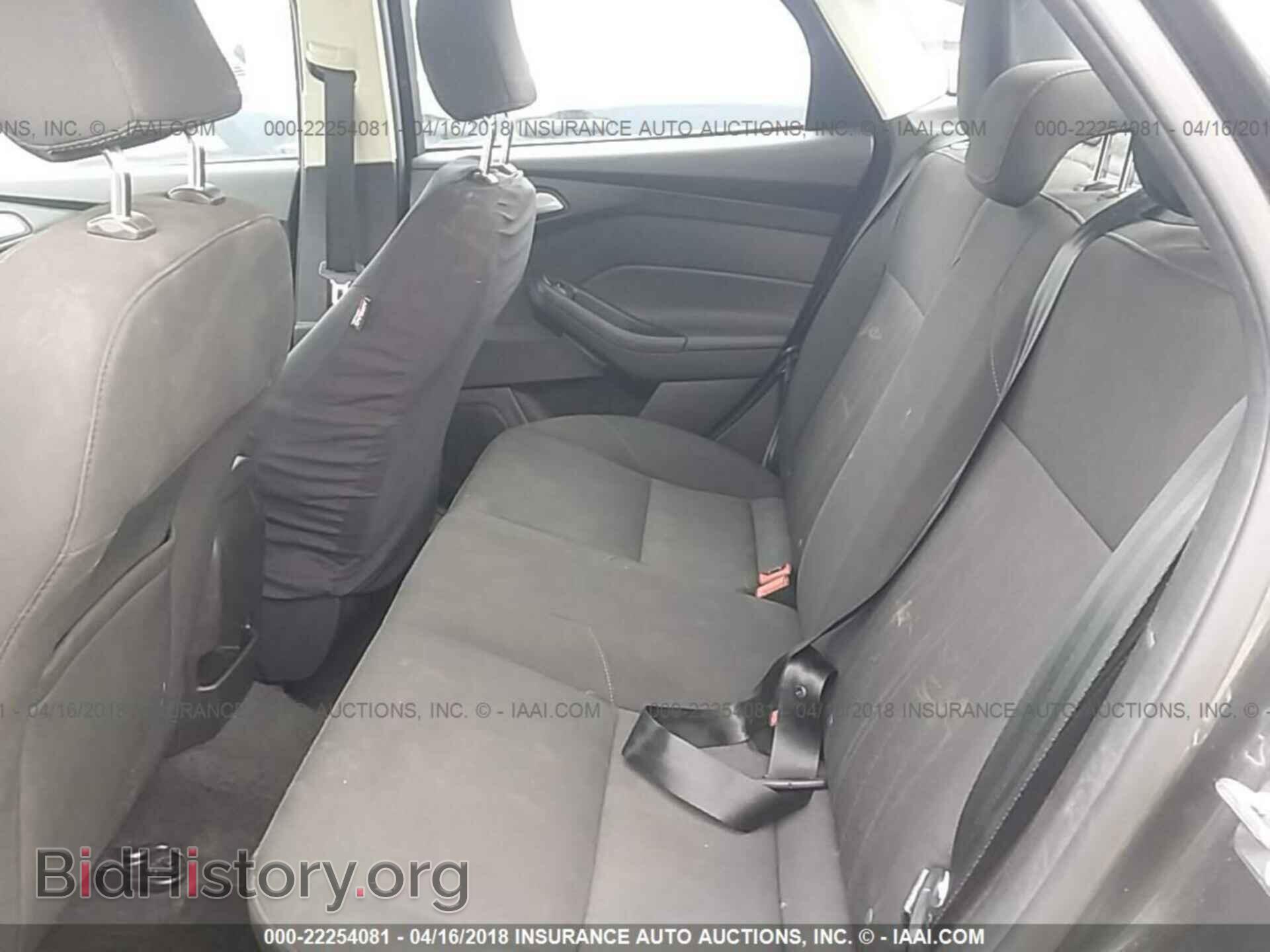 2015 Ford Focus - VIN: 1FADP3F22FL362304 - Photo 8
