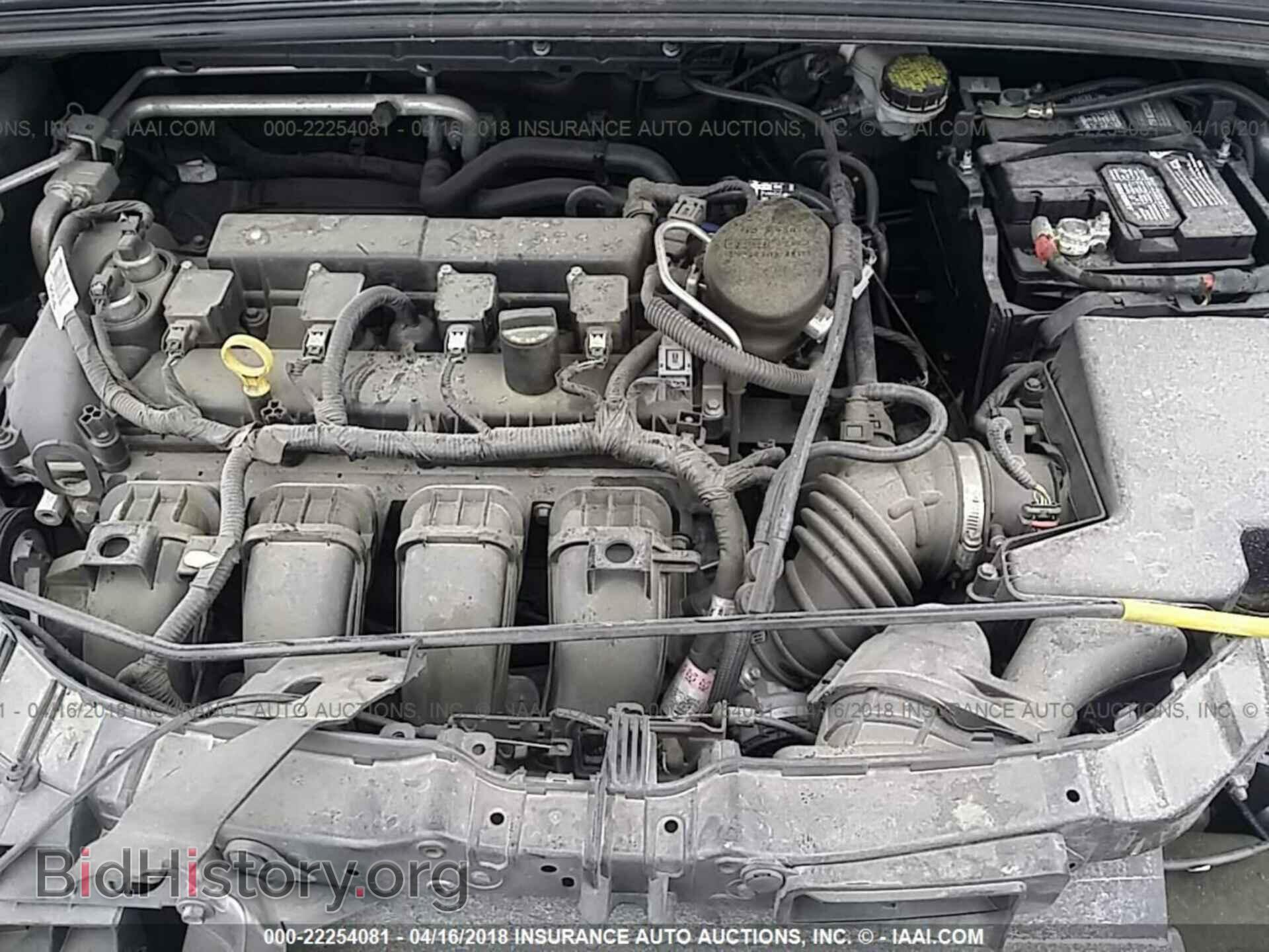 2015 Ford Focus - VIN: 1FADP3F22FL362304 - Photo 10