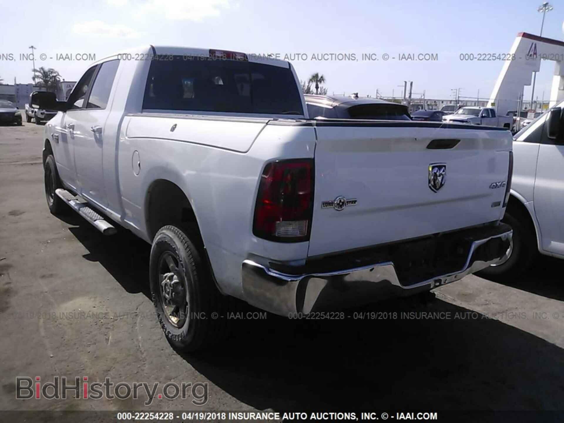 2012 Dodge Ram 3500 - VIN: 3C63D3LL0CG268188 - Фото 3