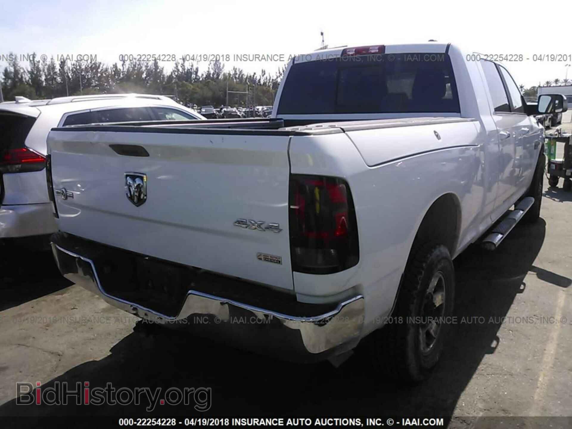 2012 Dodge Ram 3500 - VIN: 3C63D3LL0CG268188 - Фото 4