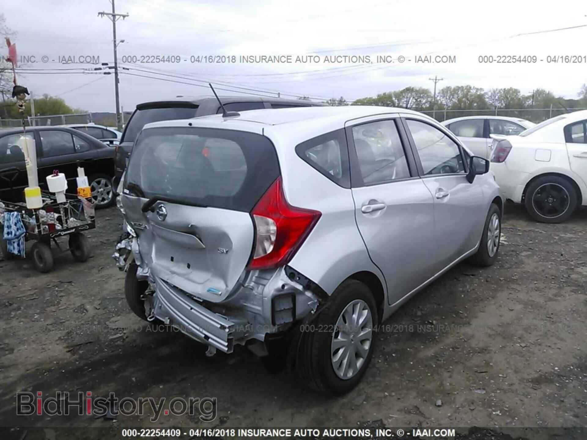 2016 Nissan Versa note - VIN: 3N1CE2CP0GL394716 - Фото 4