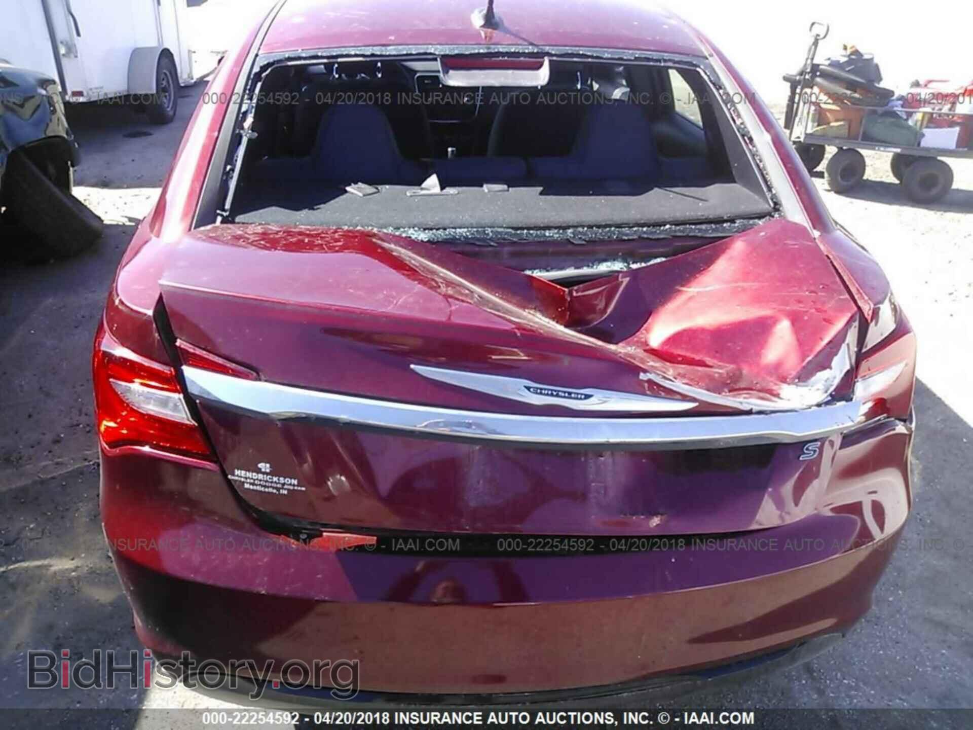 2013 Chrysler 200 - VIN: 1C3CCBBG6DN716635 - Фото 6