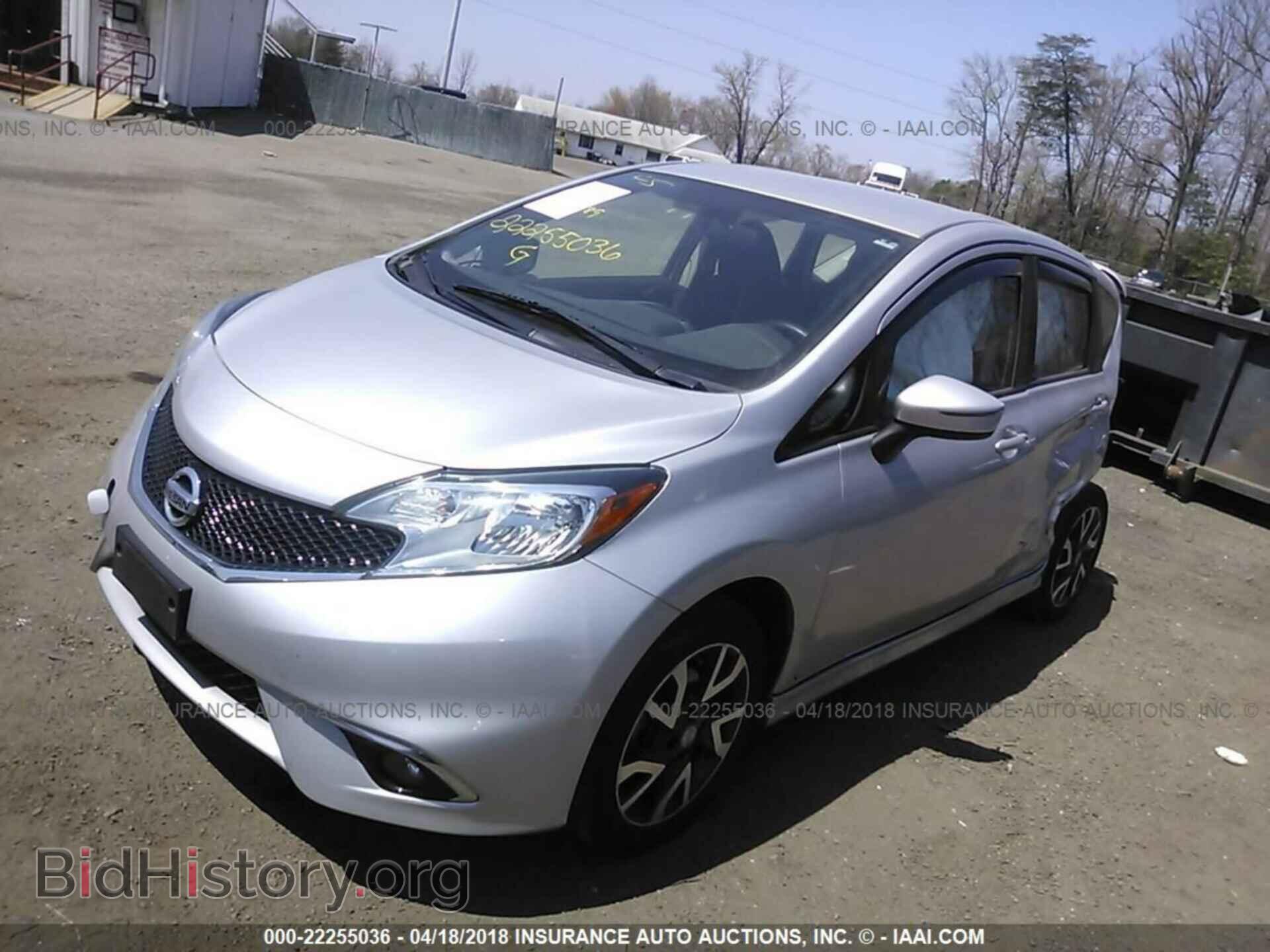 2015 Nissan Versa note - VIN: 3N1CE2CP6FL443660 - Фото 2