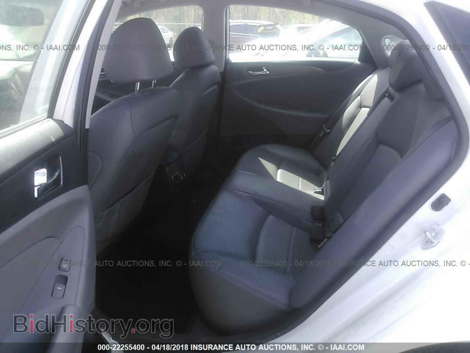 2012 Hyundai Sonata - VIN: KMHEC4A48CA029469 - Фото 8