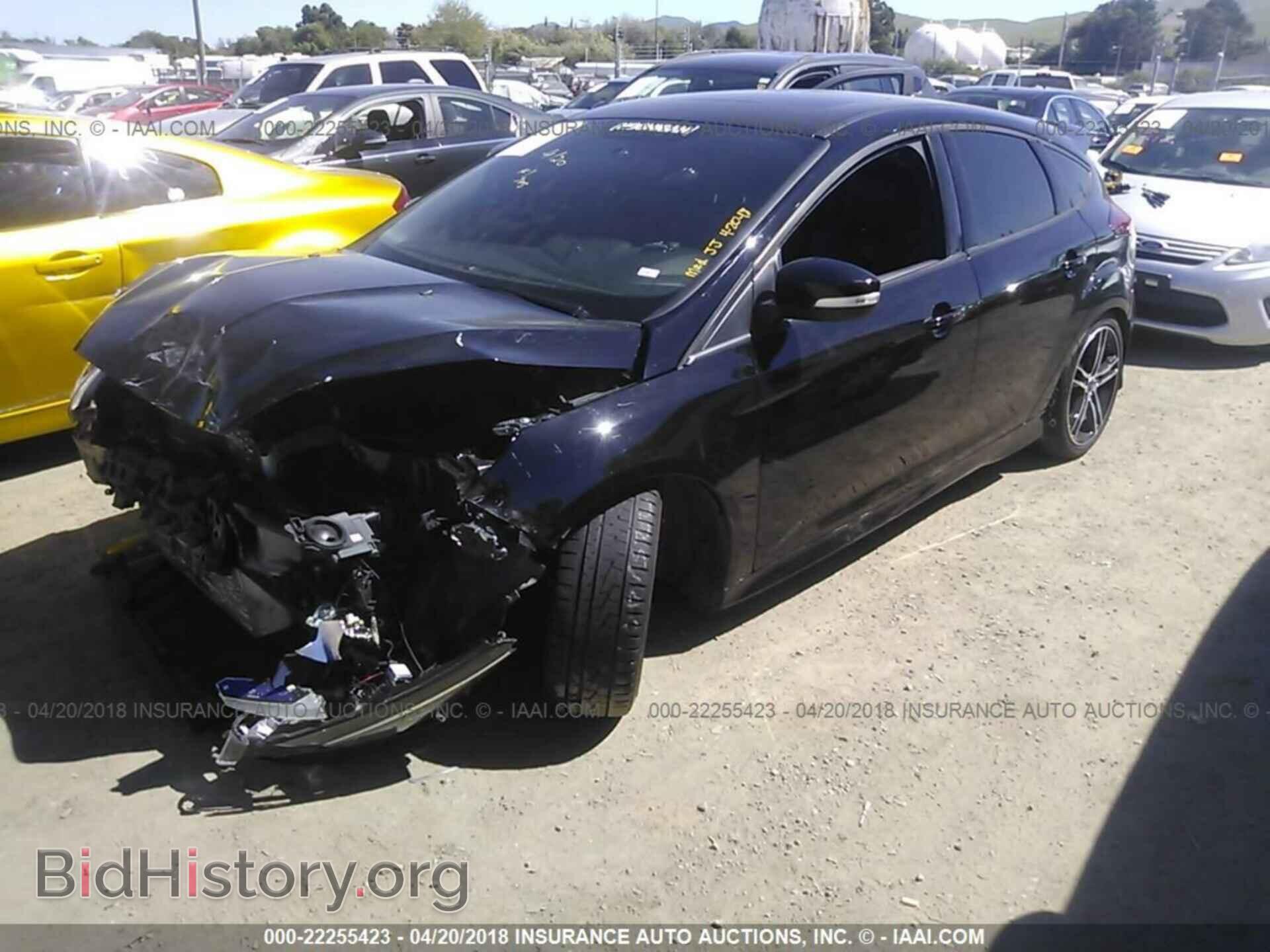 2016 Ford Focus - VIN: 1FADP3L98GL234538 - Фото 2