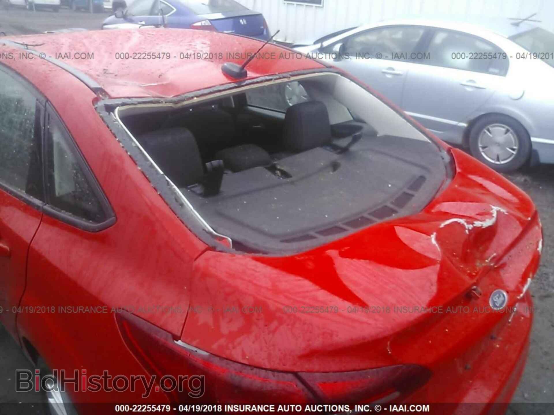 2016 Ford Focus - VIN: 1FADP3F28GL214031 - Photo 6