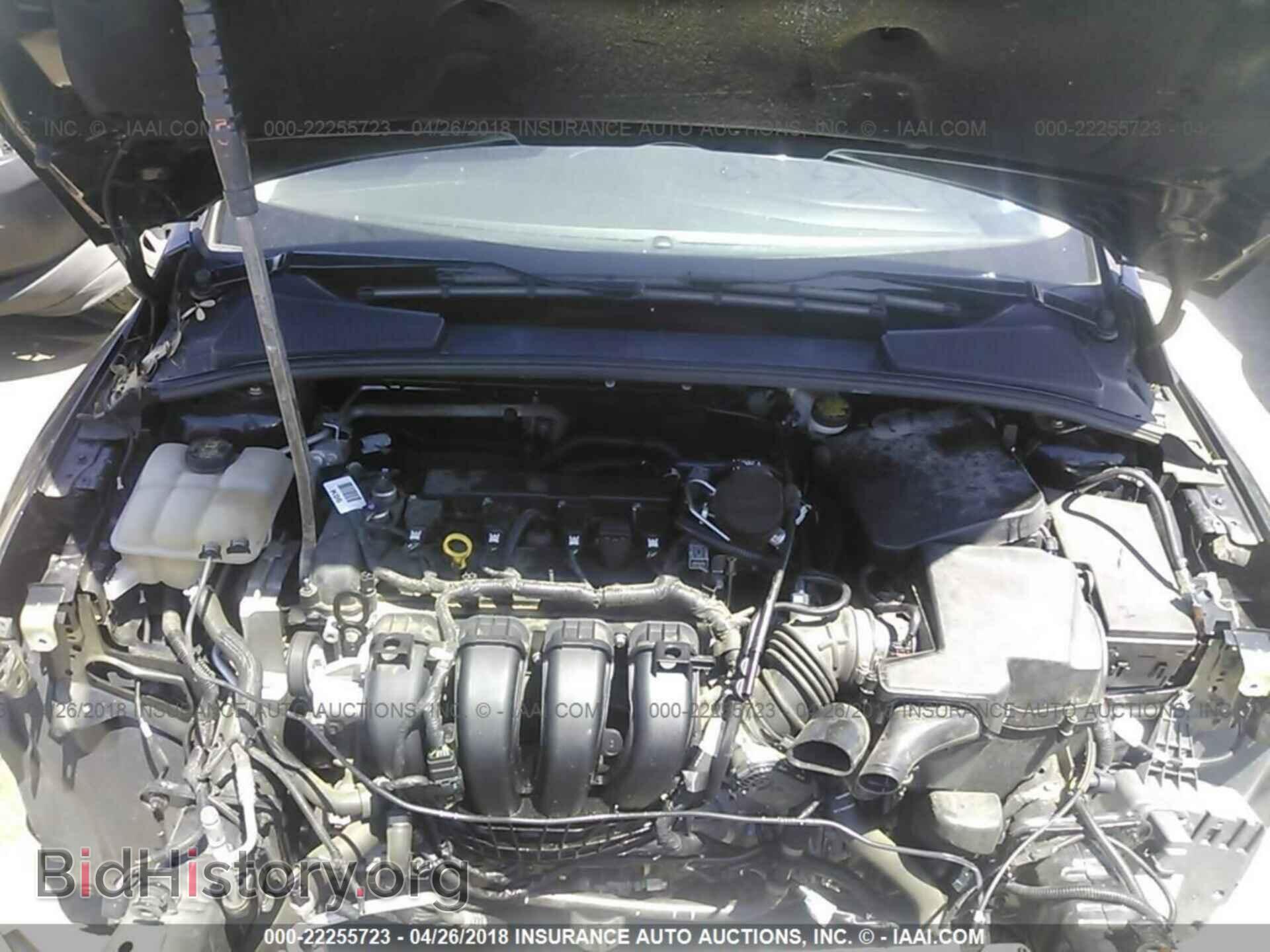 2016 Ford Focus - VIN: 1FADP3E27GL220744 - Photo 10