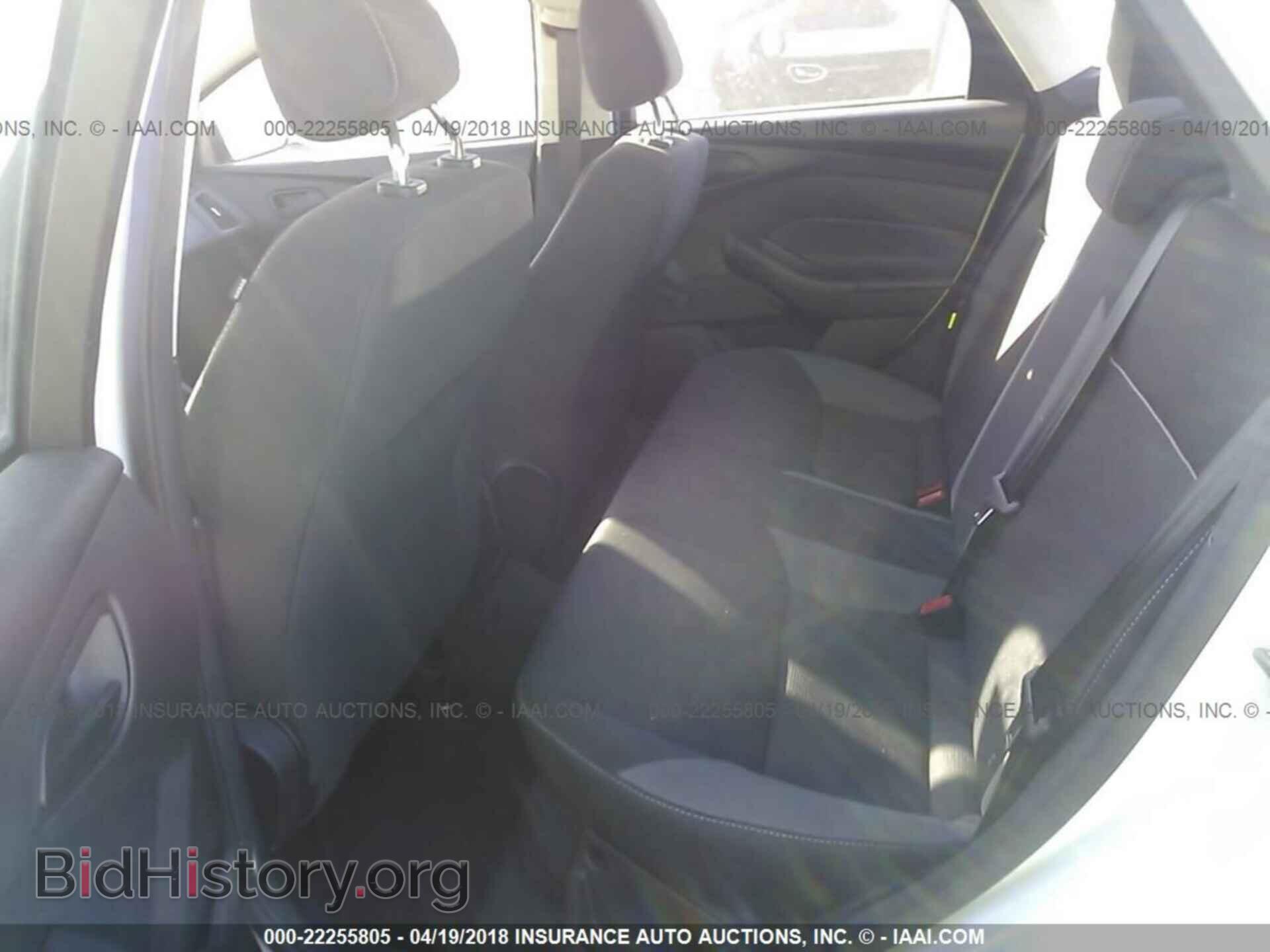 2012 Ford Focus - VIN: 1FAHP3E25CL433302 - Photo 8