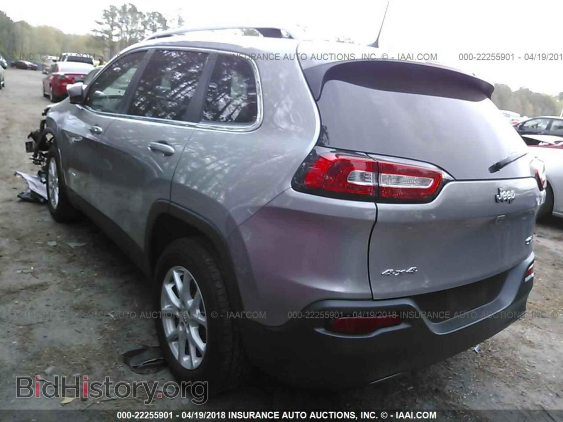 2017 Jeep Cherokee - VIN: 1C4PJMCB9HD213971 - Photo 3