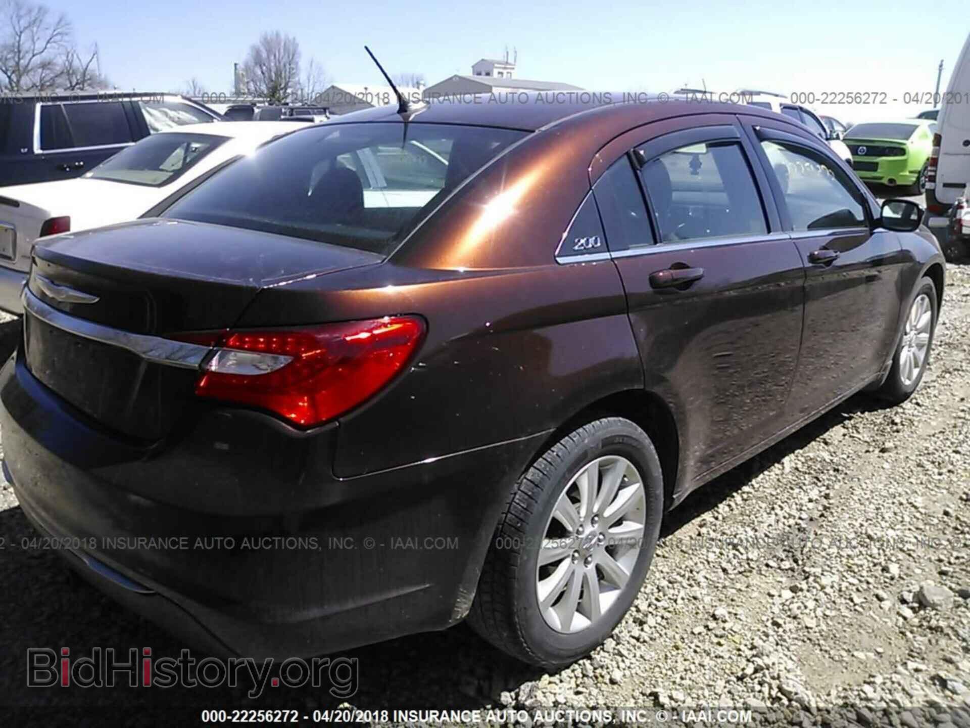 2012 Chrysler 200 - VIN: 1C3CCBBB6CN180577 - Фото 4