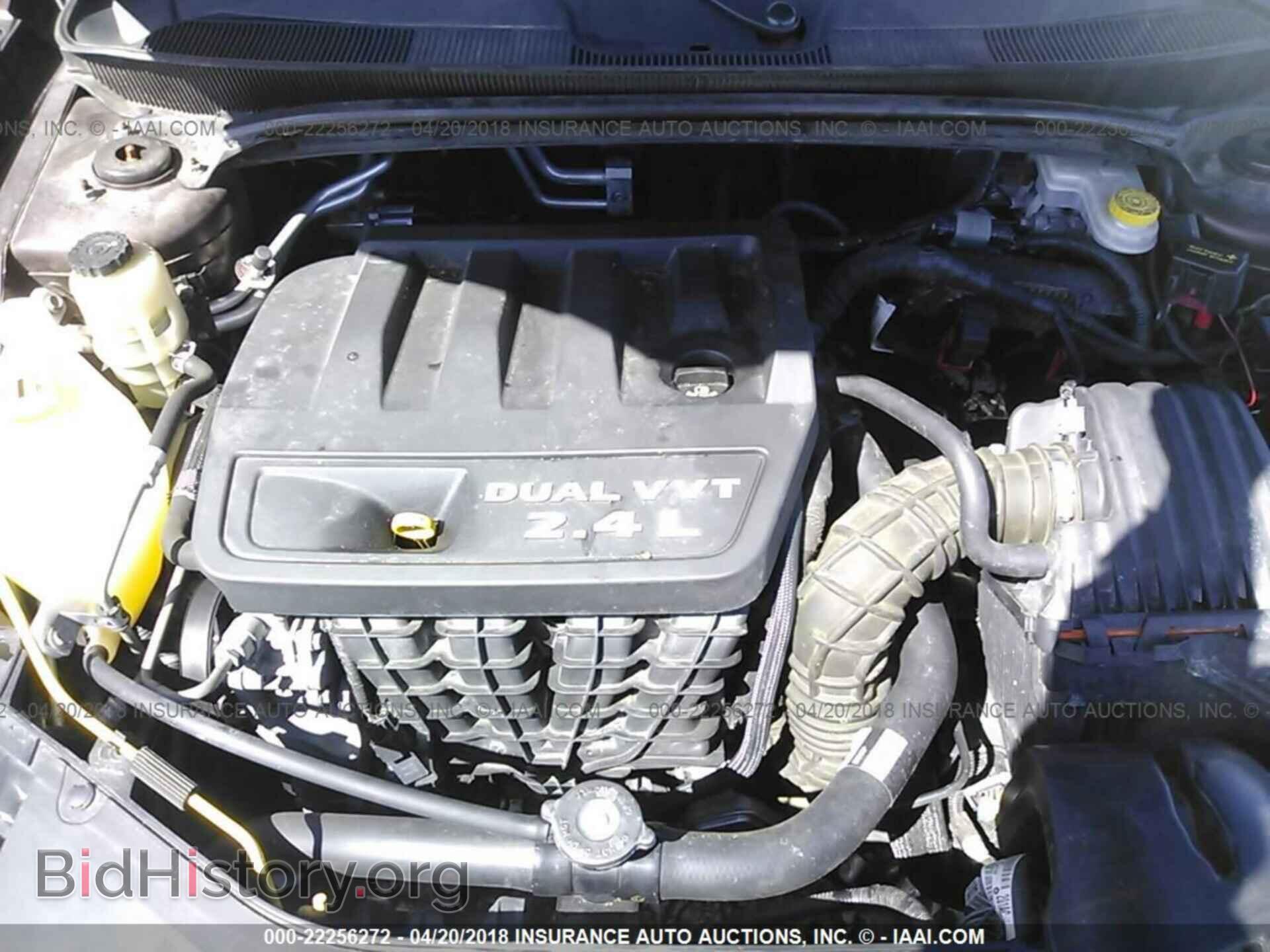 2012 Chrysler 200 - VIN: 1C3CCBBB6CN180577 - Фото 10