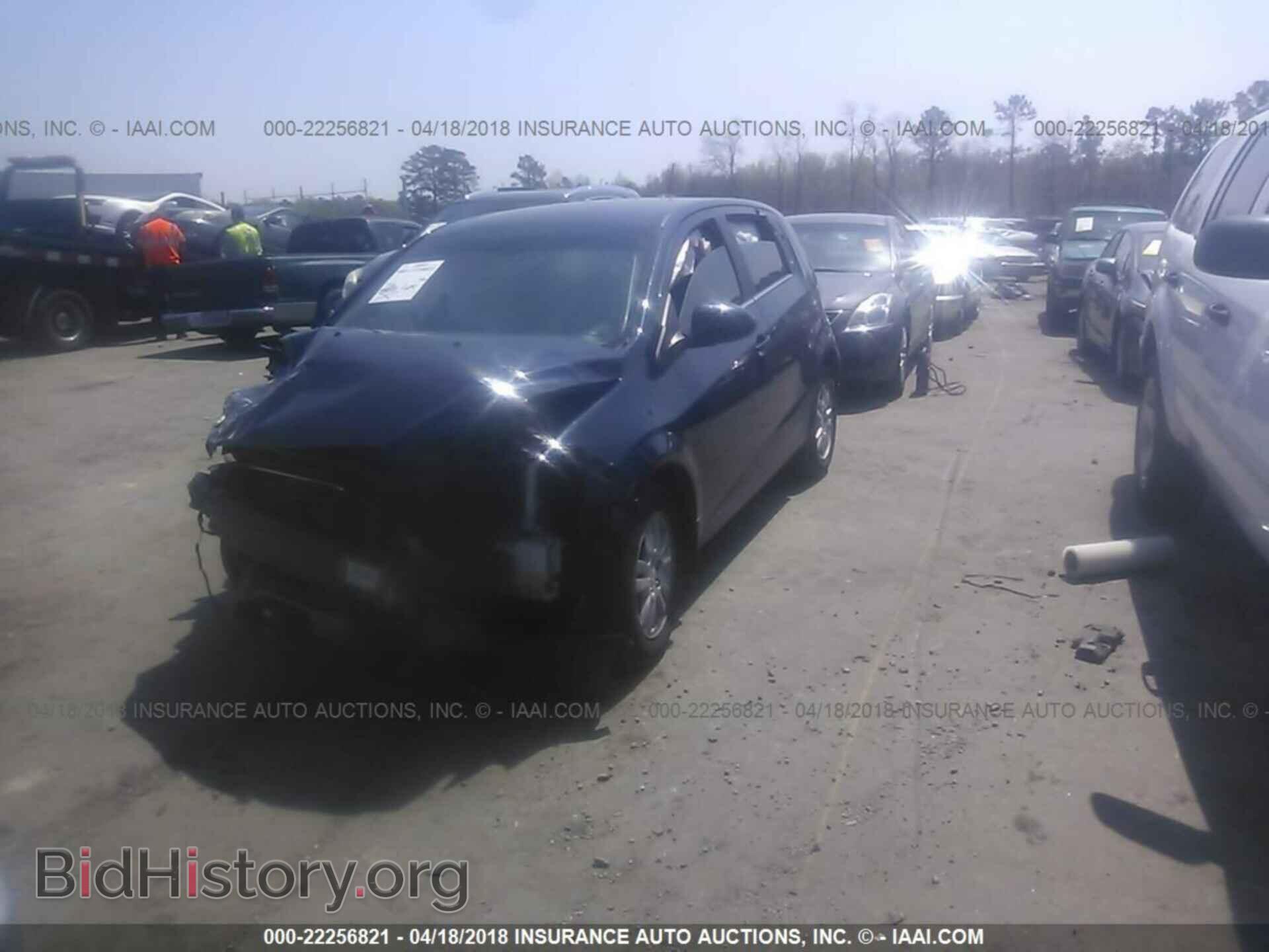 2015 Chevrolet Sonic - VIN: 1G1JD6SH2F4212004 - Photo 2