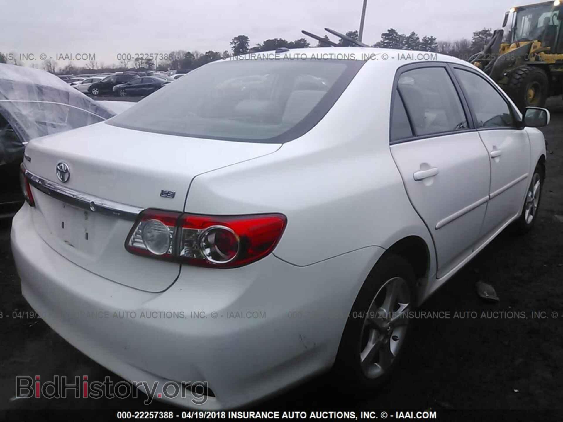 2011 Toyota Corolla - VIN: 2T1BU4EE7BC615260 - Фото 4