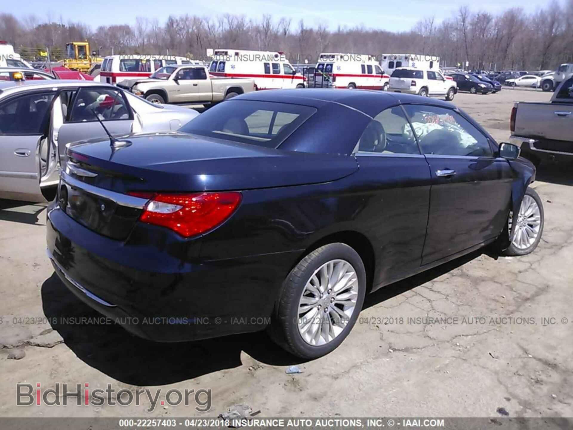 2011 Chrysler 200 - VIN: 1C3BC7EG7BN546237 - Photo 4
