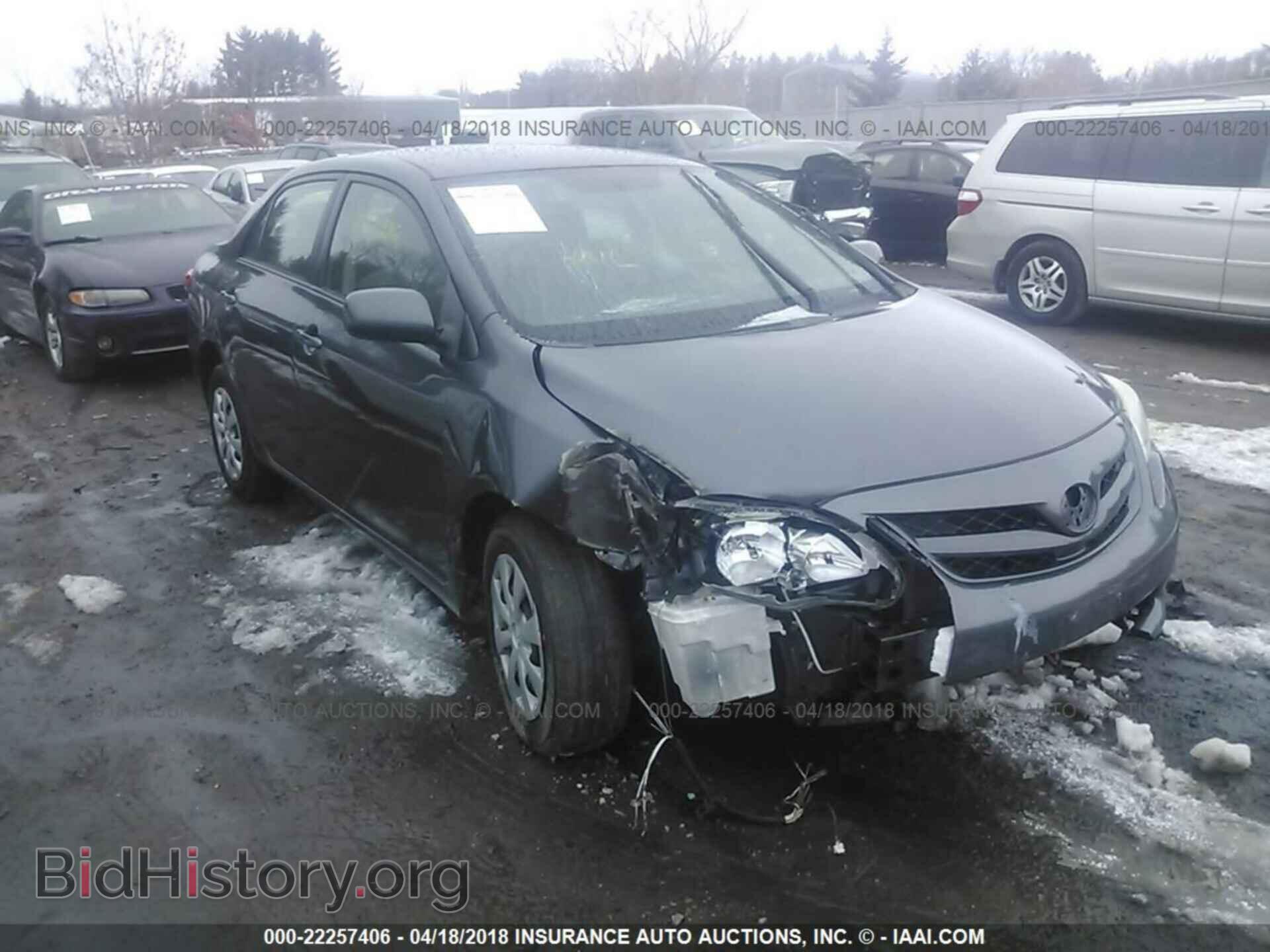 Photo JTDBU4EE3B9126912 - Toyota Corolla 2011
