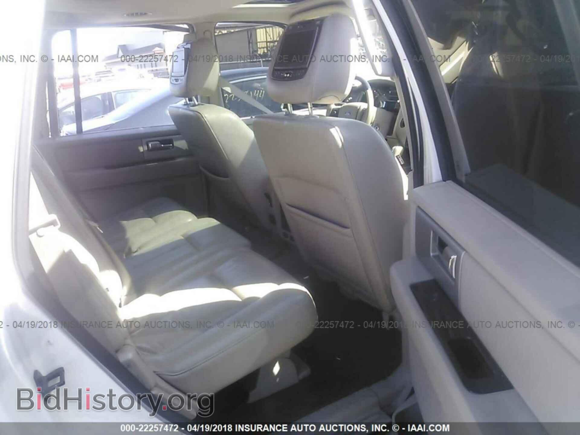 2012 Ford Expedition - VIN: 1FMJU2A58CEF02692 - Фото 8