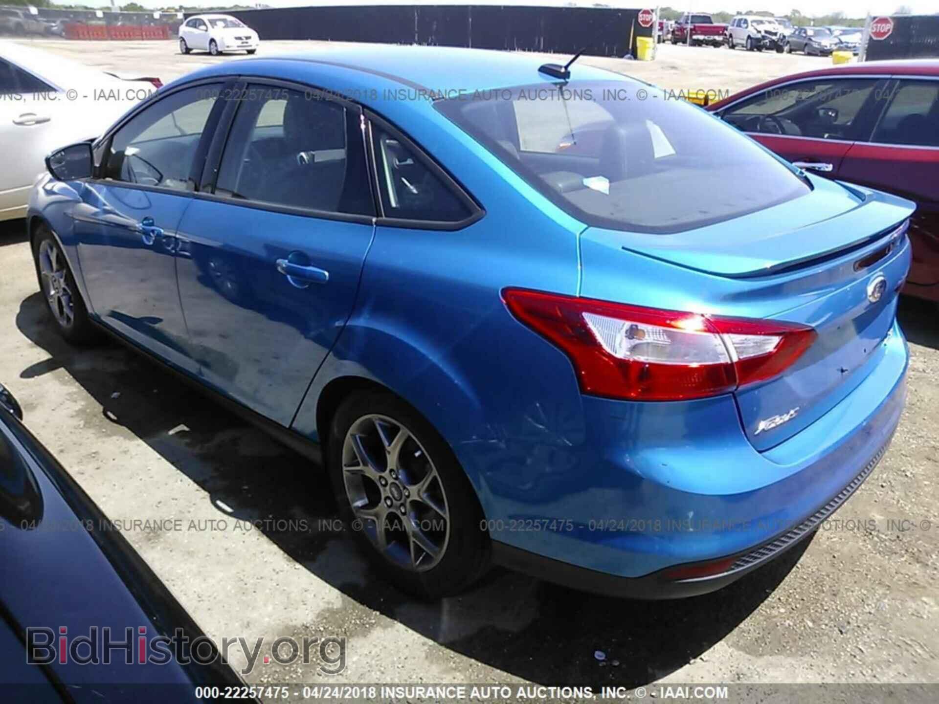 2014 Ford Focus - VIN: 1FADP3F2XEL372254 - Фото 3