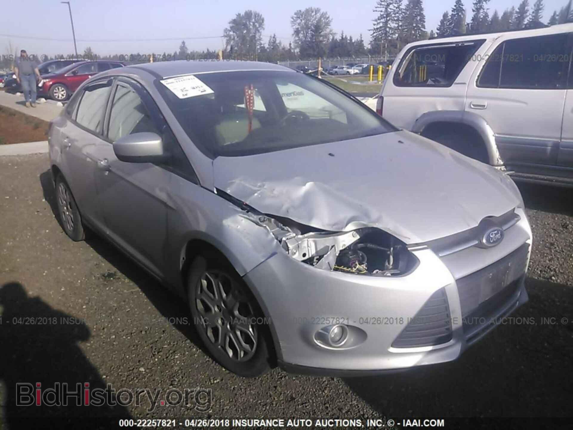 Photo 1FAHP3F26CL422145 - Ford Focus 2012