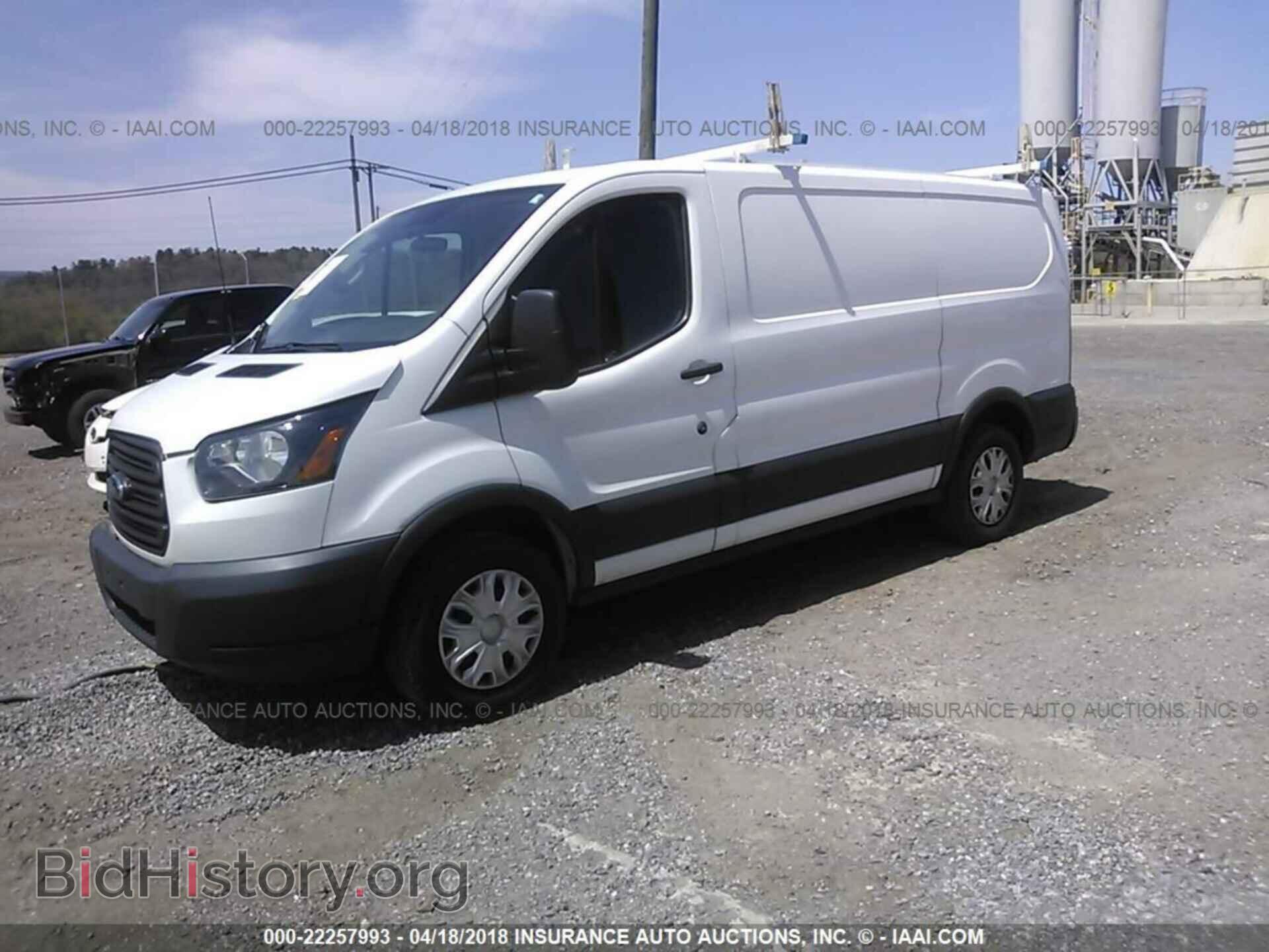 2015 Ford Transit - VIN: 1FTNE1ZMXFKB04544 - Фото 2