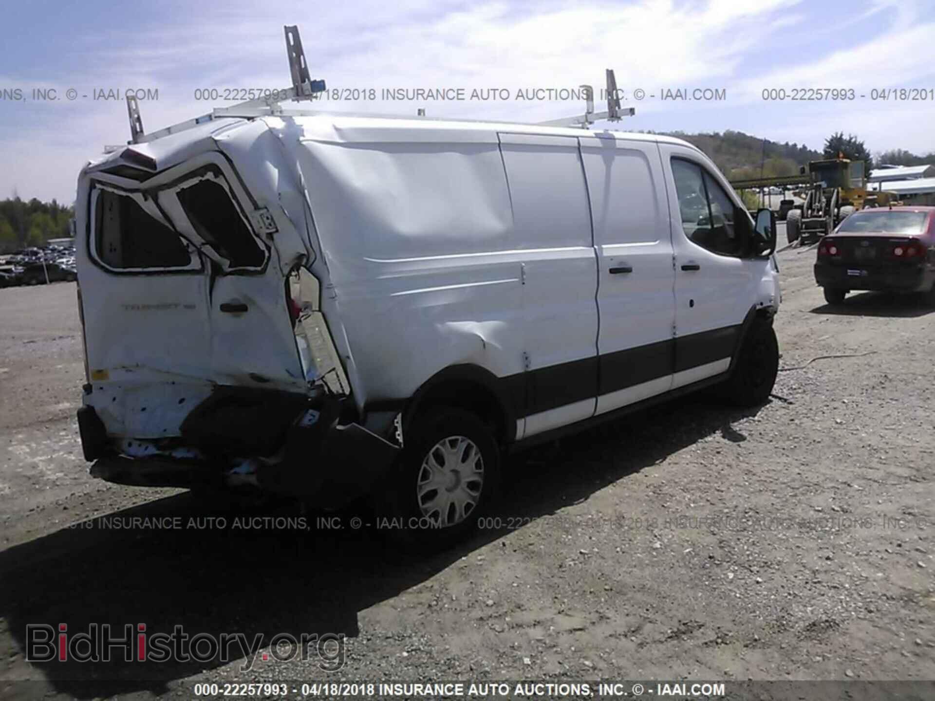 2015 Ford Transit - VIN: 1FTNE1ZMXFKB04544 - Фото 4