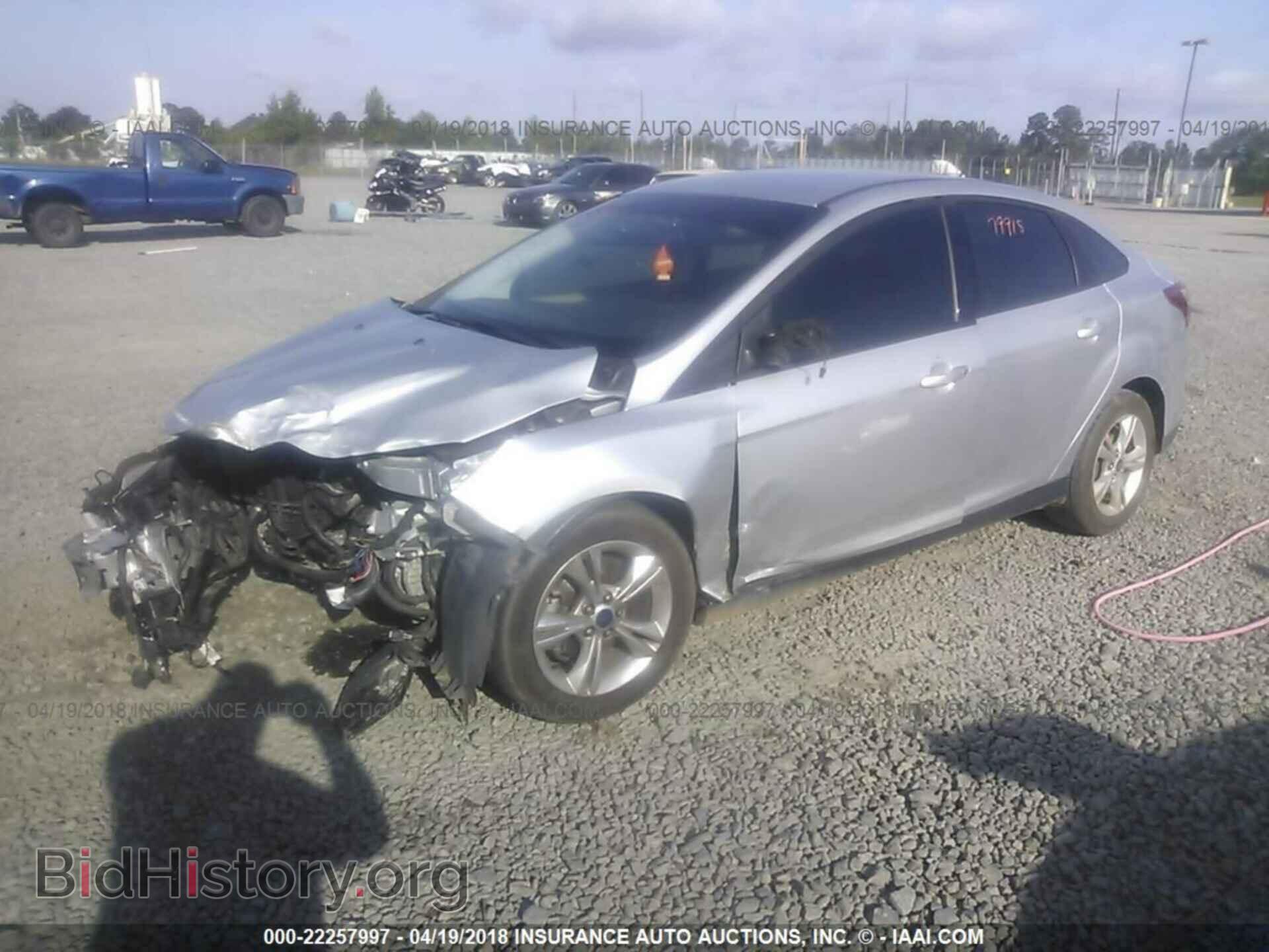 2013 Ford Focus - VIN: 1FADP3F29DL343715 - Photo 2