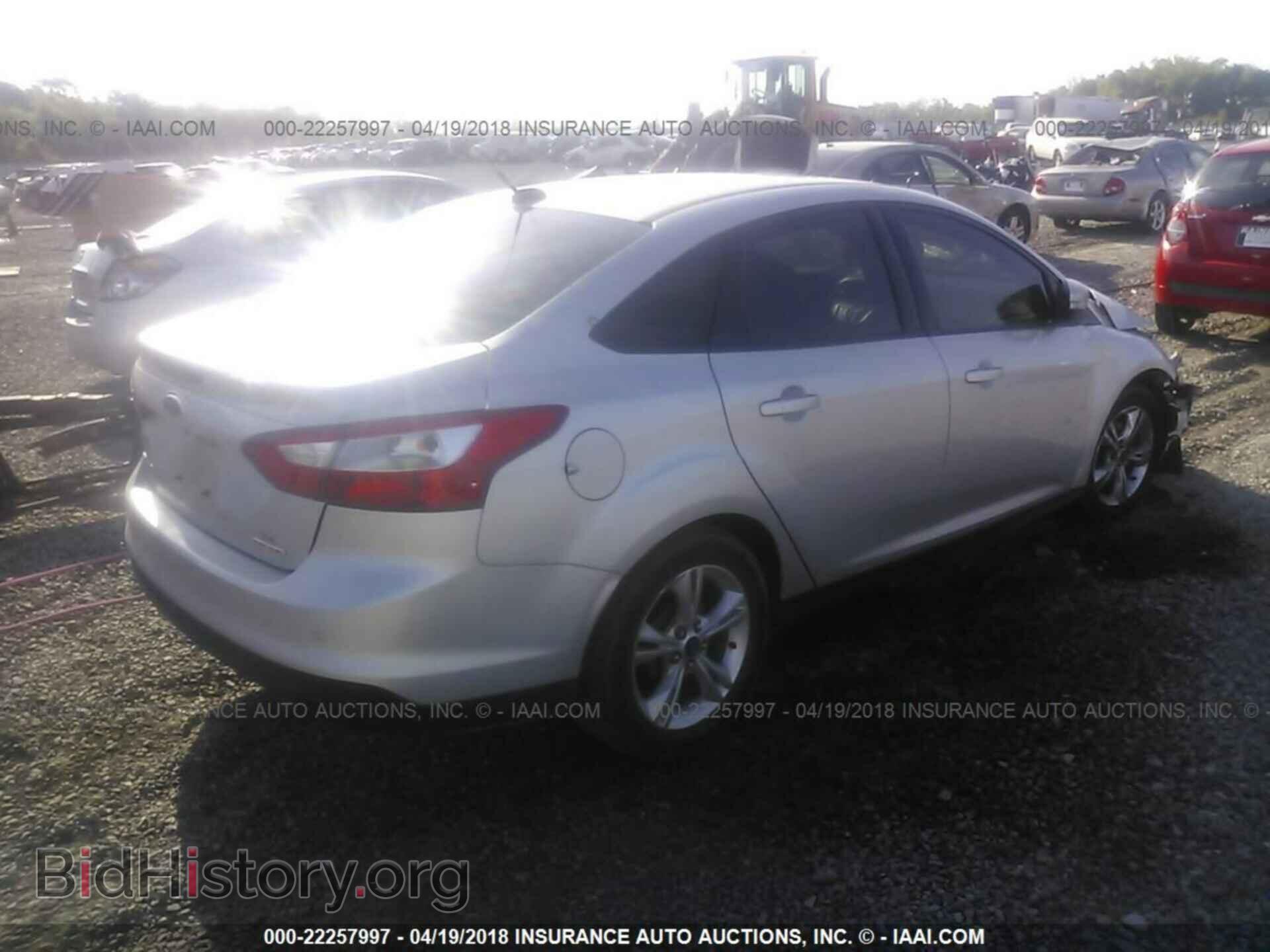 2013 Ford Focus - VIN: 1FADP3F29DL343715 - Photo 4