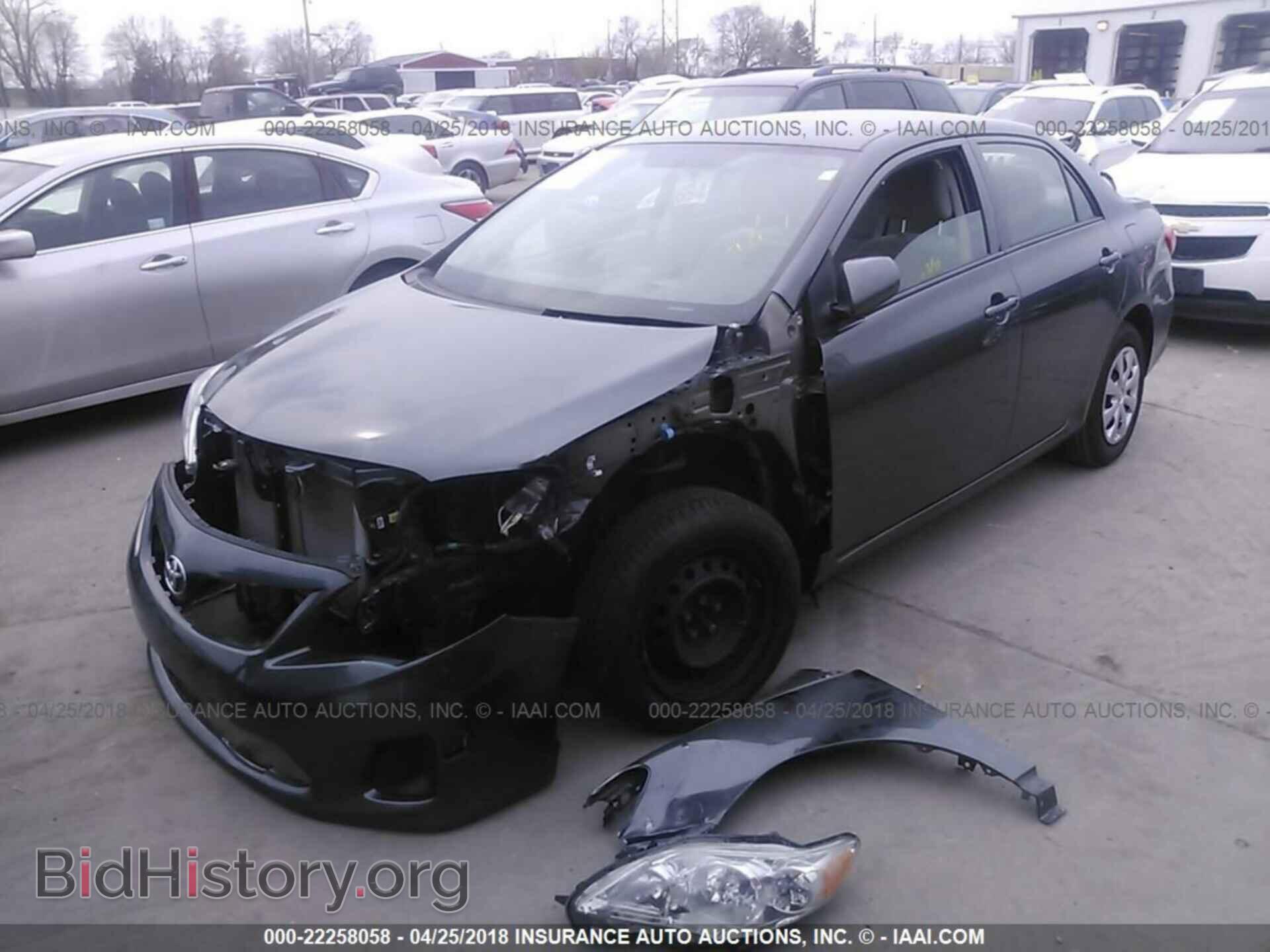 2013 Toyota Corolla - VIN: 2T1BU4EE7DC995204 - Фото 2