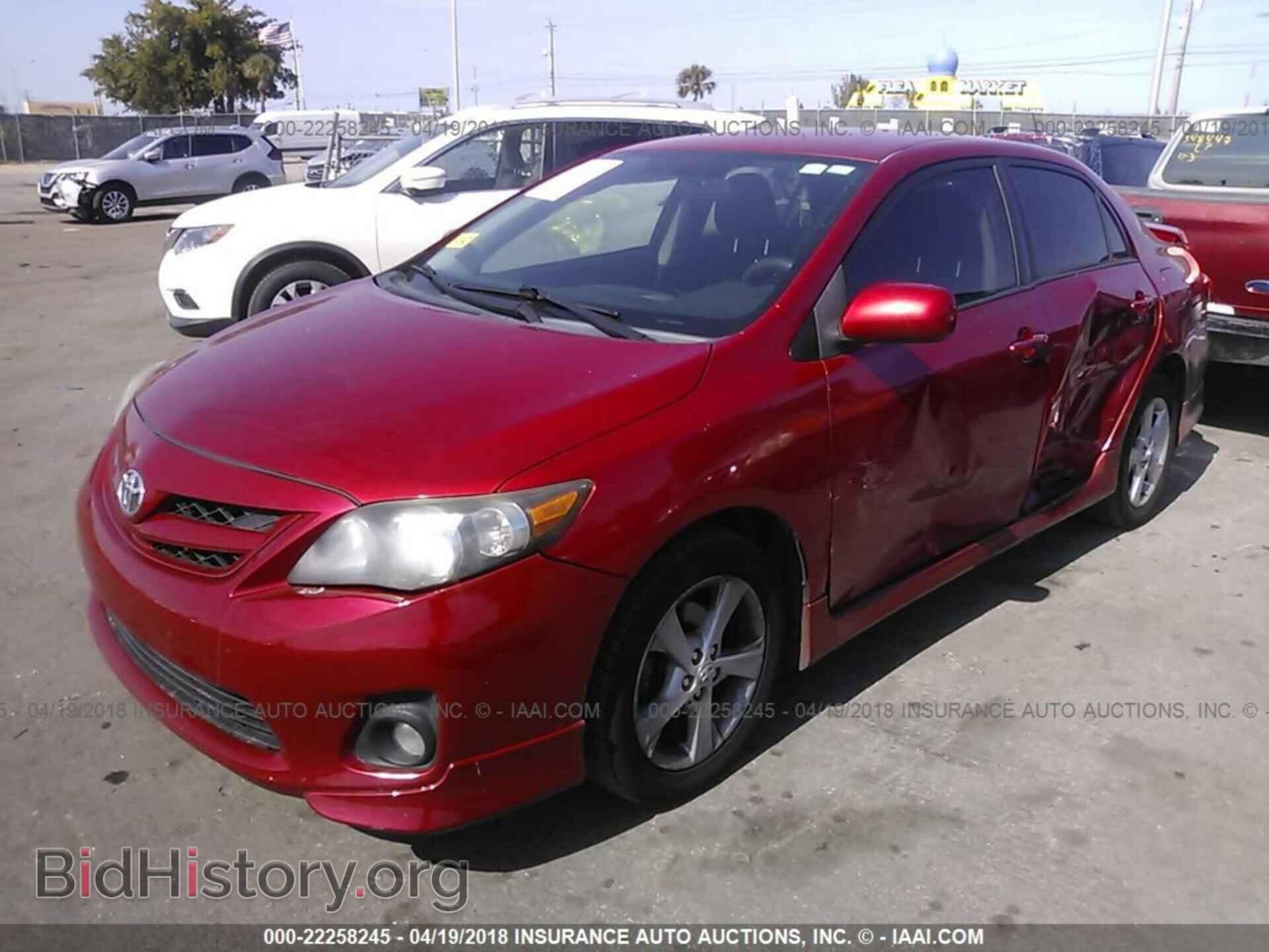 2011 Toyota Corolla - VIN: 2T1BU4EE0BC556861 - Photo 2