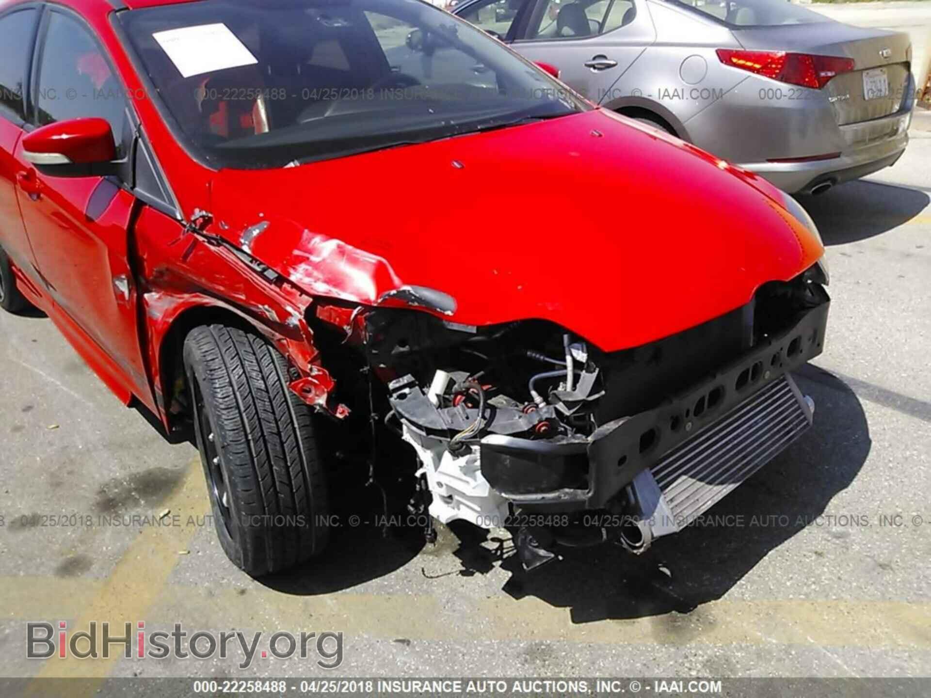 2014 Ford Focus - VIN: 1FADP3L96EL198832 - Photo 6