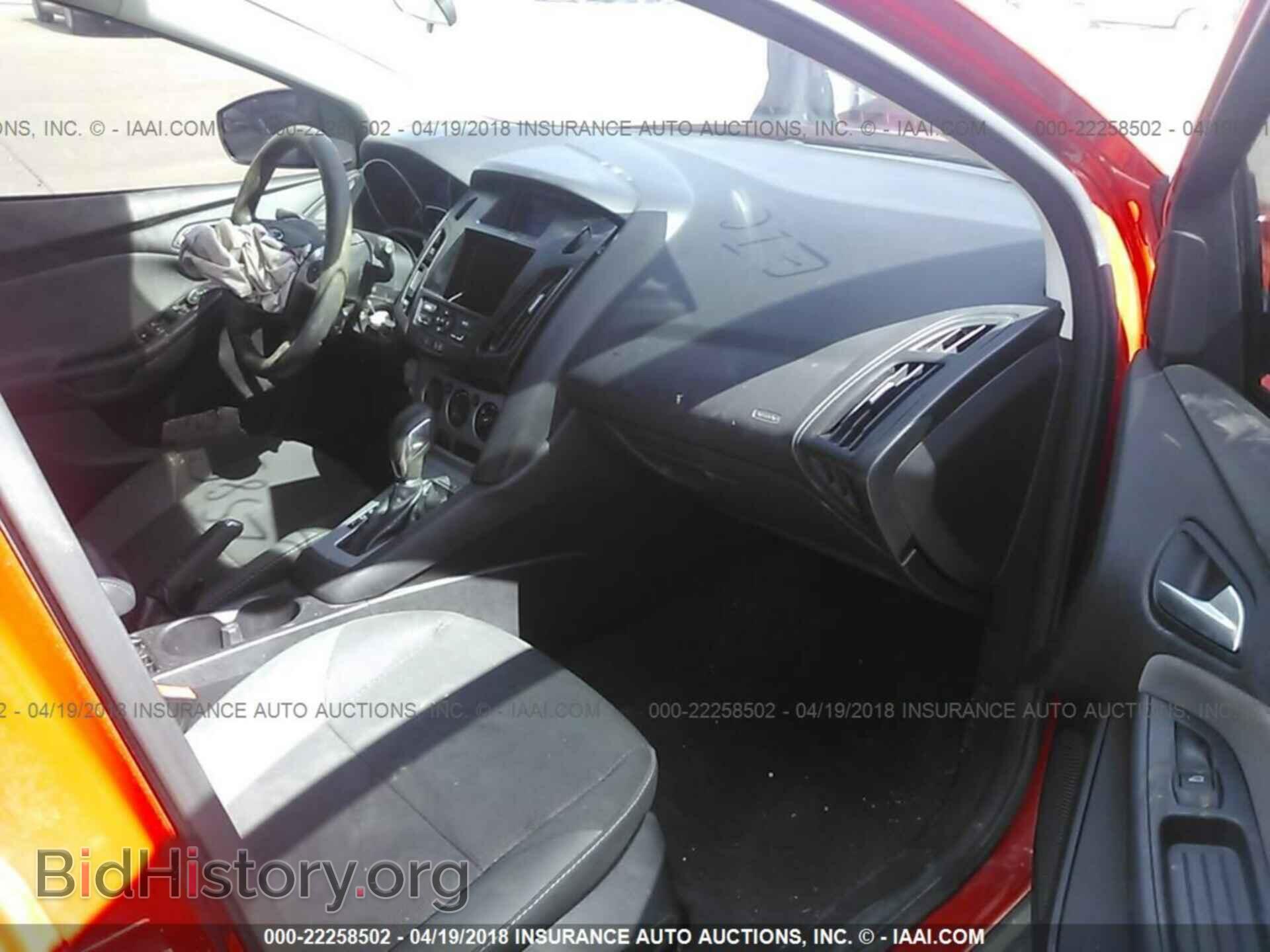 2013 Ford Focus - VIN: 1FADP3K25DL143002 - Photo 5