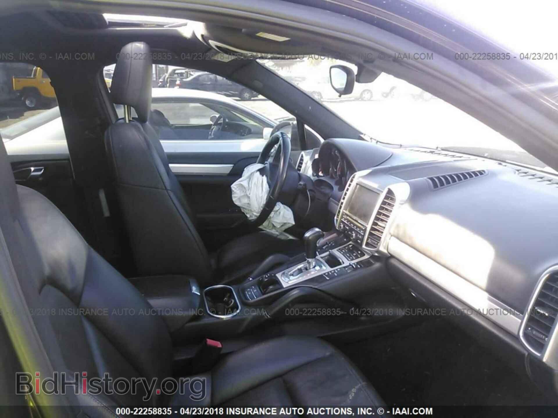 2011 PORSCHE CAYENNE - VIN: WP1AB2A24BLA42777 - Фото 5