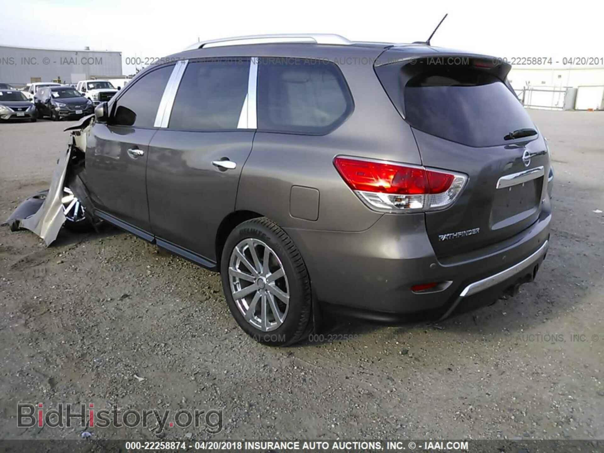 2014 Nissan Pathfinder - VIN: 5N1AR2MN3EC700396 - Фото 3