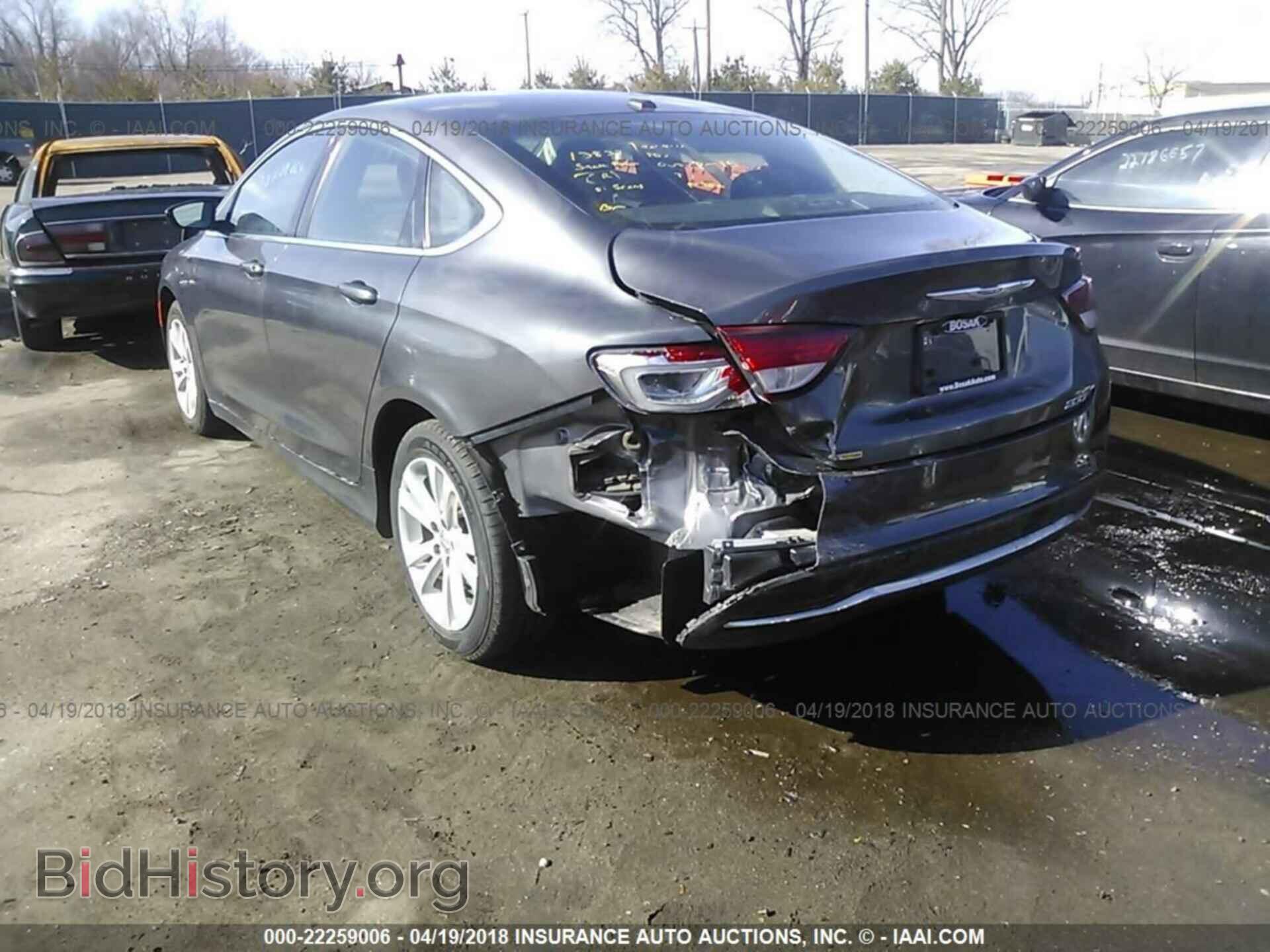 2015 Chrysler 200 - VIN: 1C3CCCAB8FN590244 - Photo 3