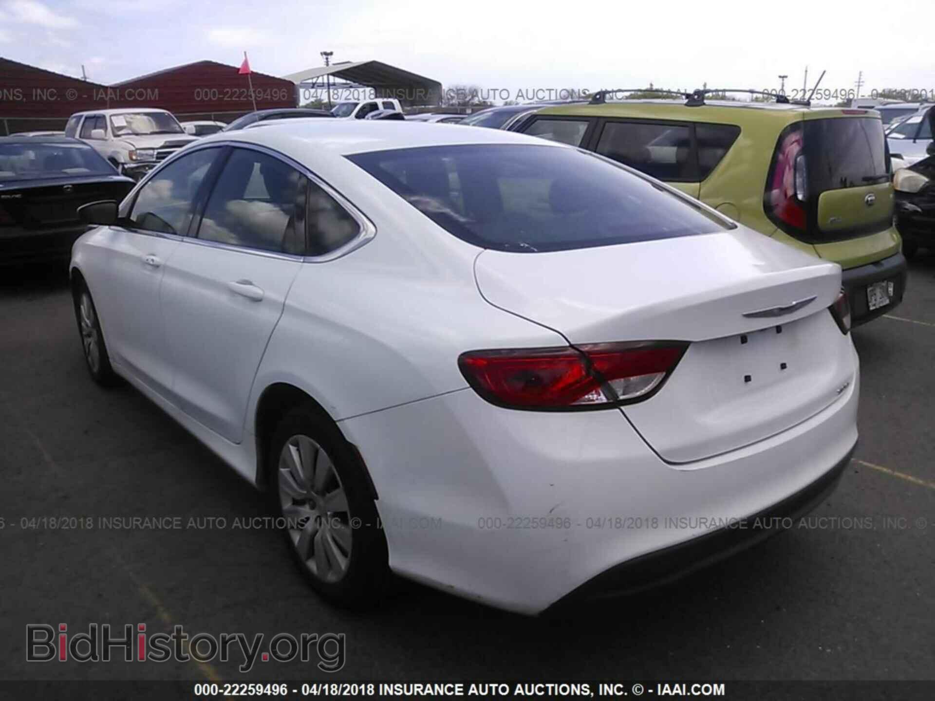 2016 Chrysler 200 - VIN: 1C3CCCFB9GN169935 - Photo 3