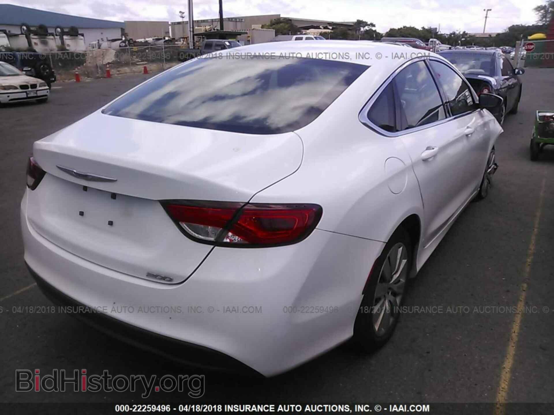 2016 Chrysler 200 - VIN: 1C3CCCFB9GN169935 - Photo 4