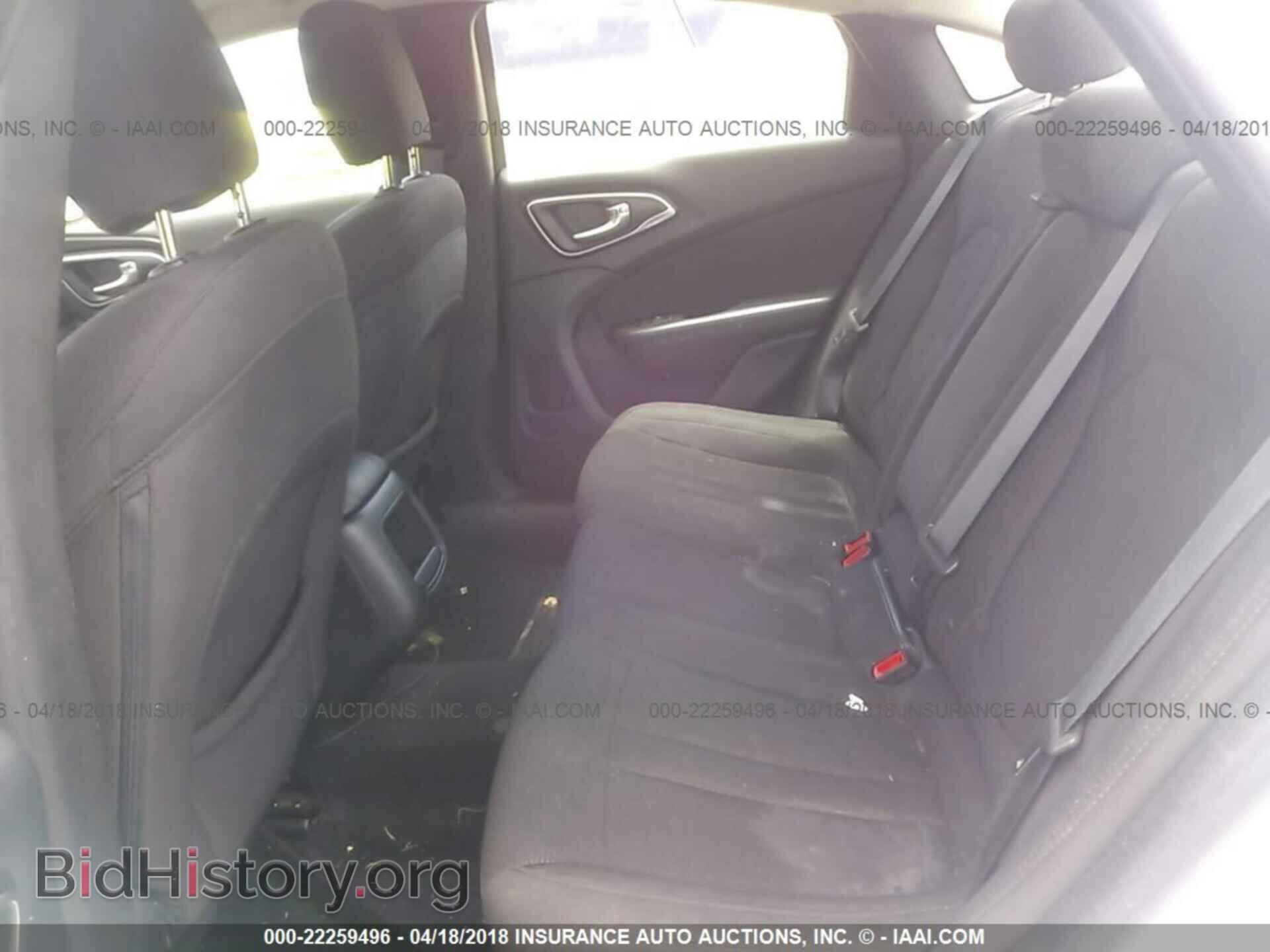2016 Chrysler 200 - VIN: 1C3CCCFB9GN169935 - Photo 8