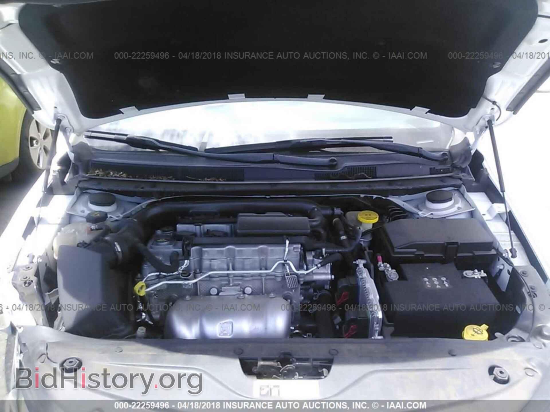2016 Chrysler 200 - VIN: 1C3CCCFB9GN169935 - Photo 10